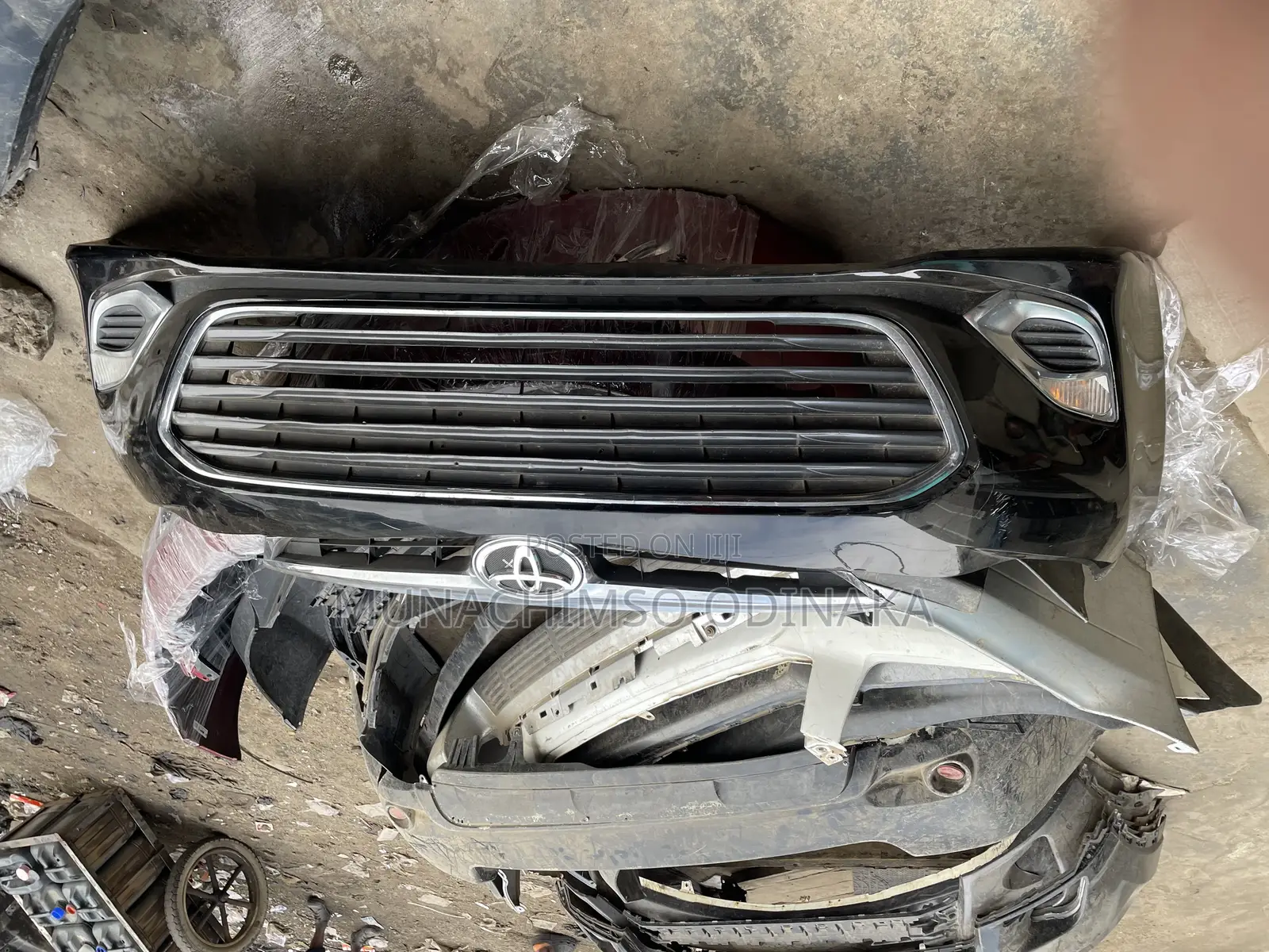 Complete Front Bumper Avalon 2014