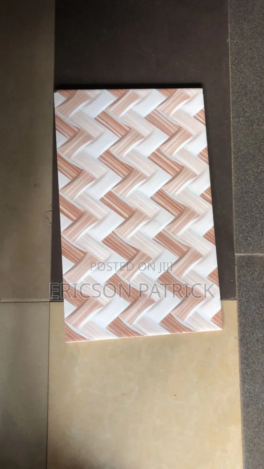 25/40 Wall Tile
