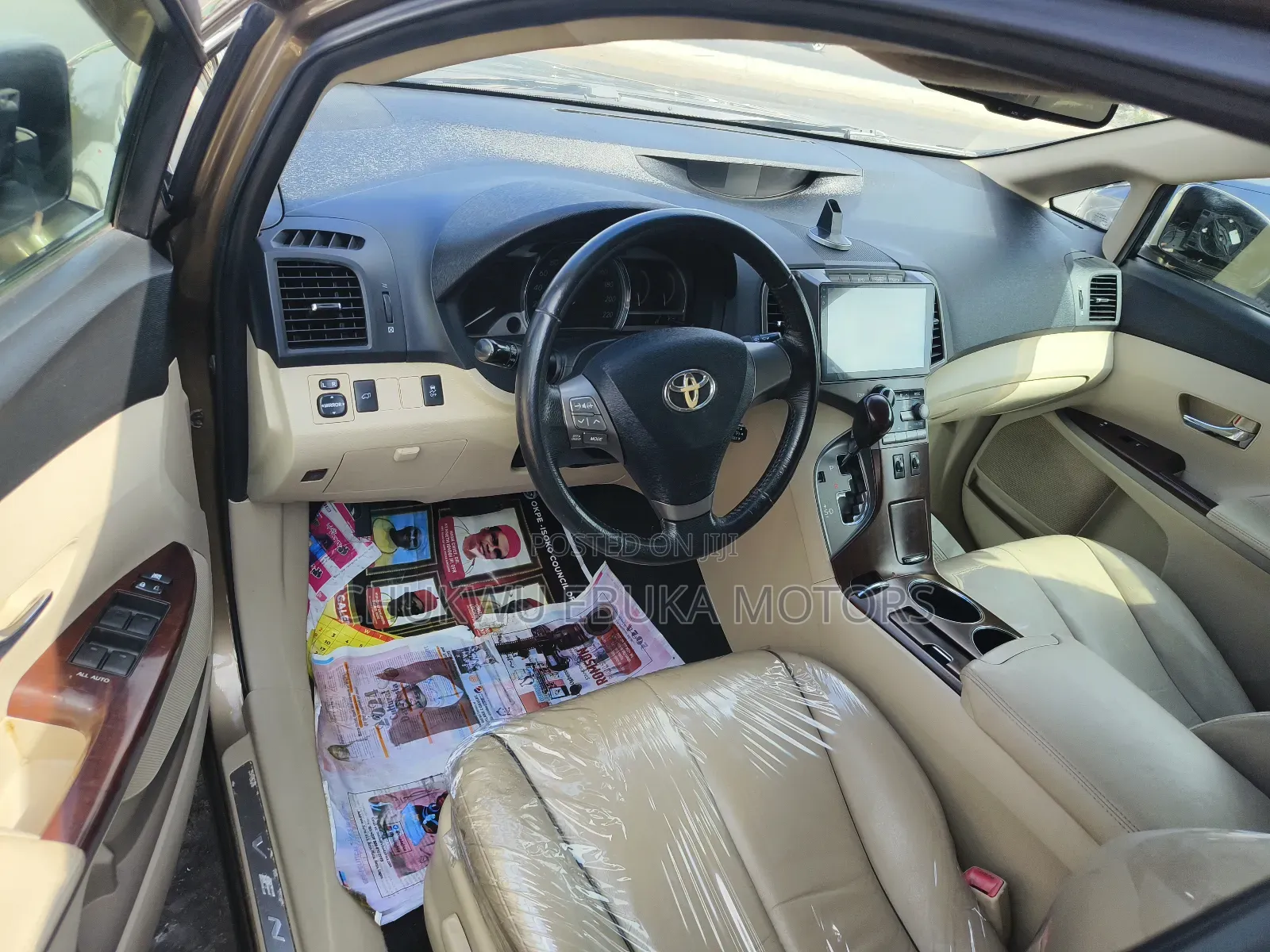 Toyota Venza V6 AWD 2011 Brown