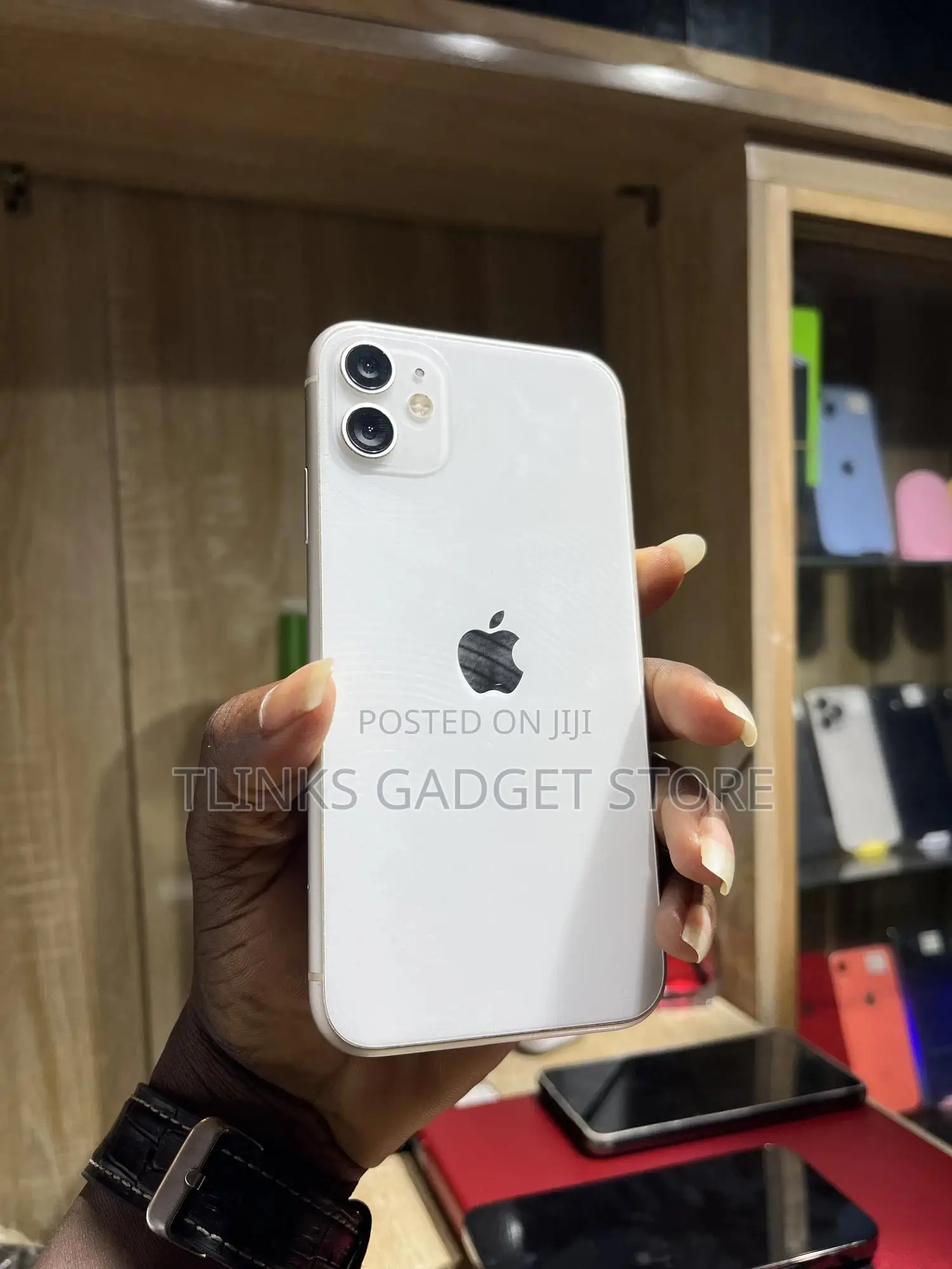 Apple iPhone 11 64 GB White