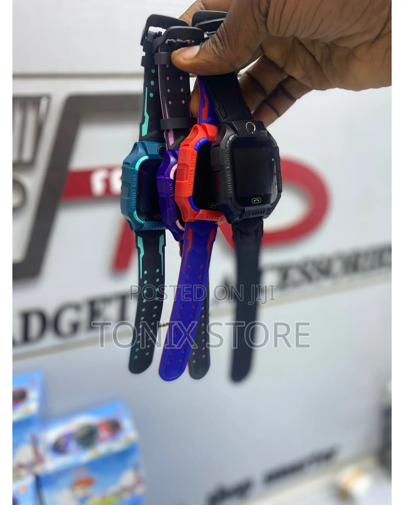 Children Smartwatches With GPS Tracker