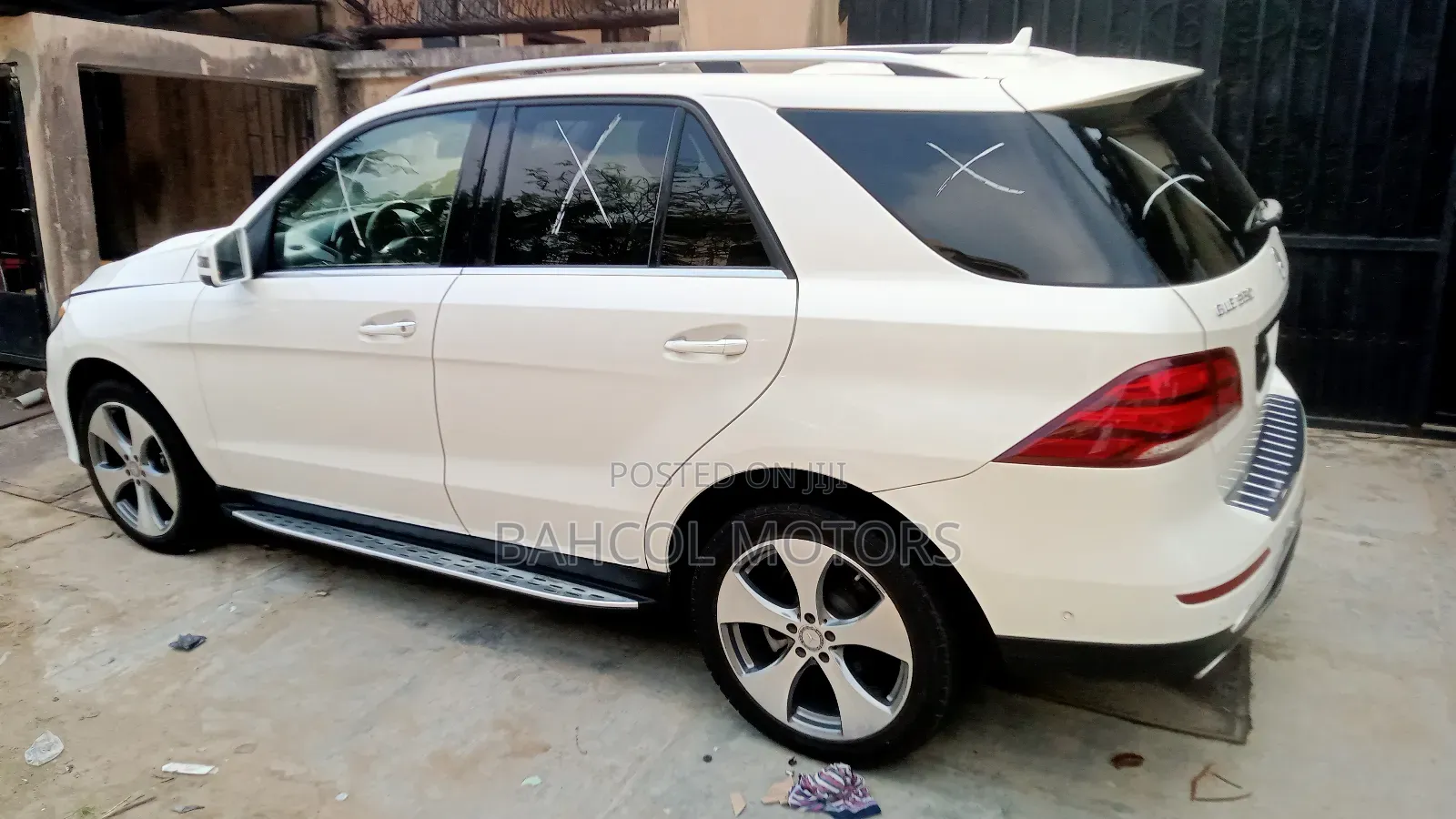 Mercedes-Benz GLE-Class GLE 550 4MATIC 2016 White