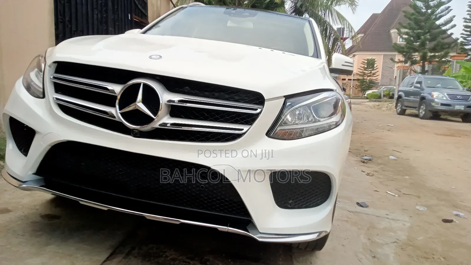 Mercedes-Benz GLE-Class GLE 550 4MATIC 2016 White
