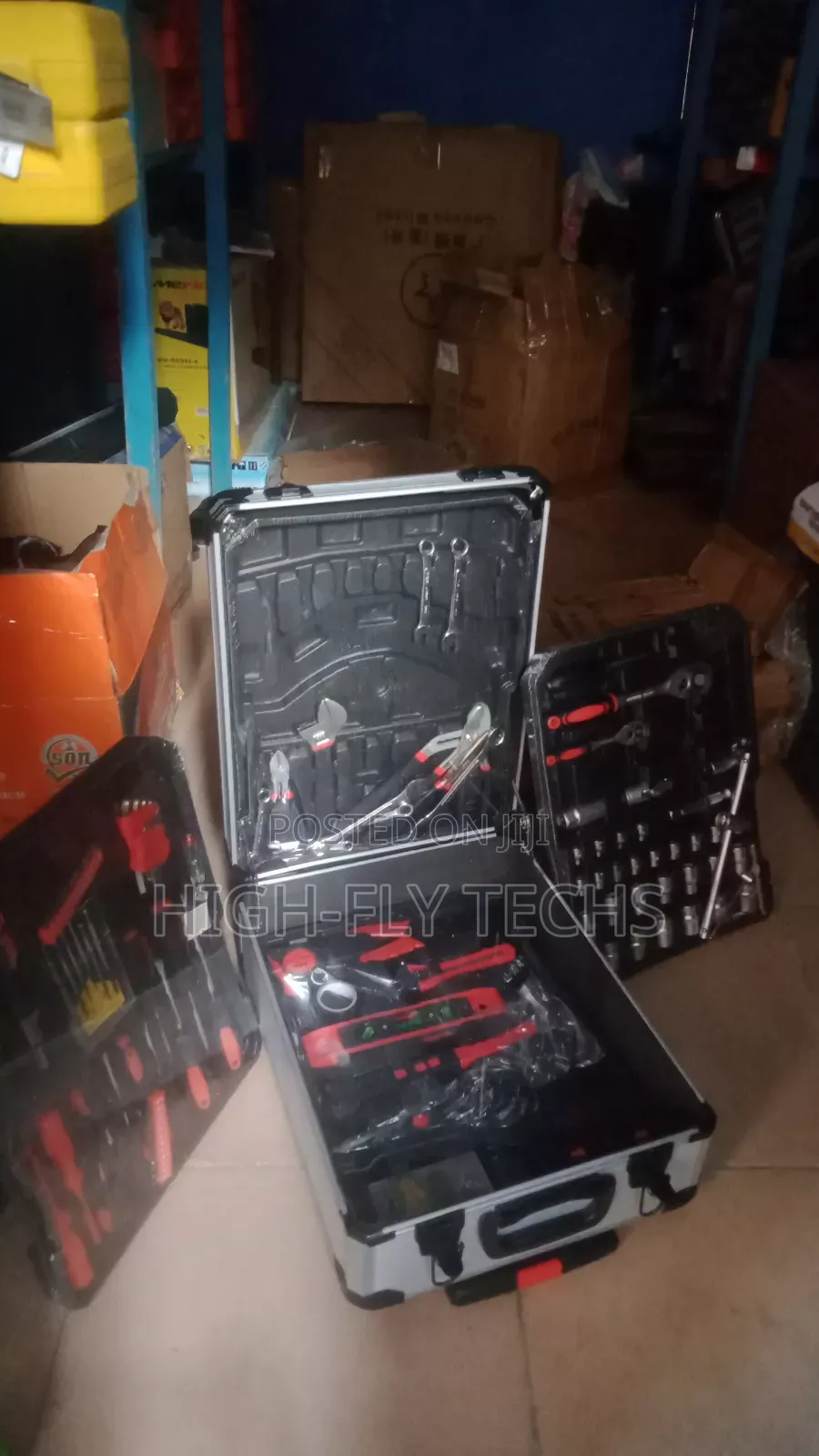 187PCS Tool Set With Combination Wrench Alum Case