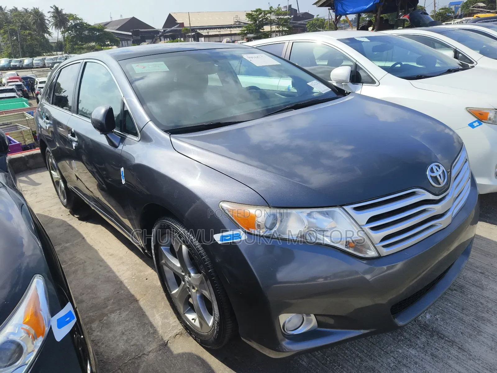 Toyota Venza V6 AWD 2012 Gray