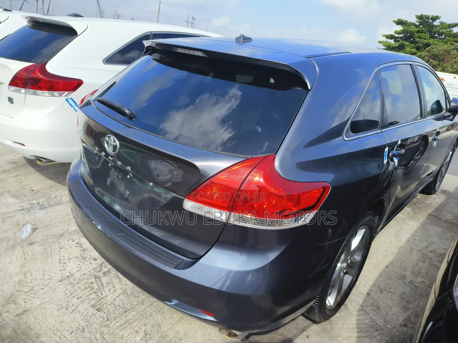 Toyota Venza V6 AWD 2012 Gray