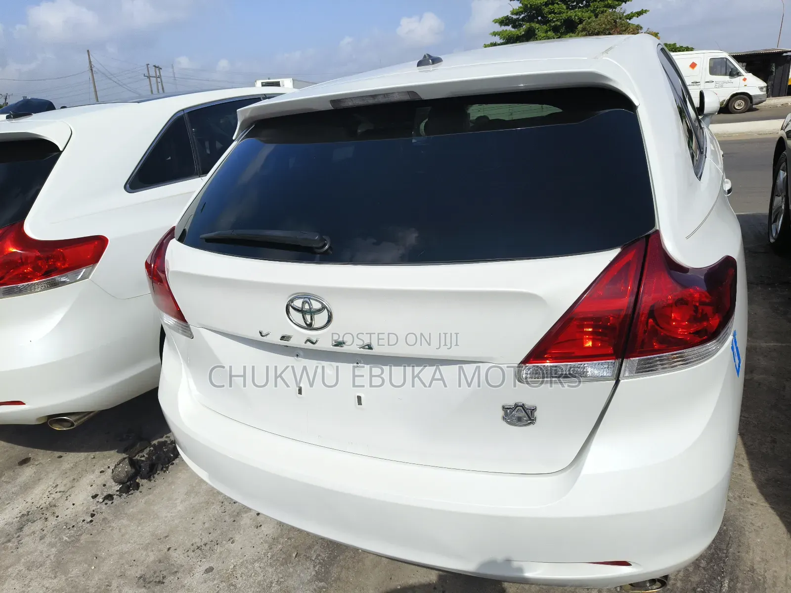 Toyota Venza V6 AWD 2010 White