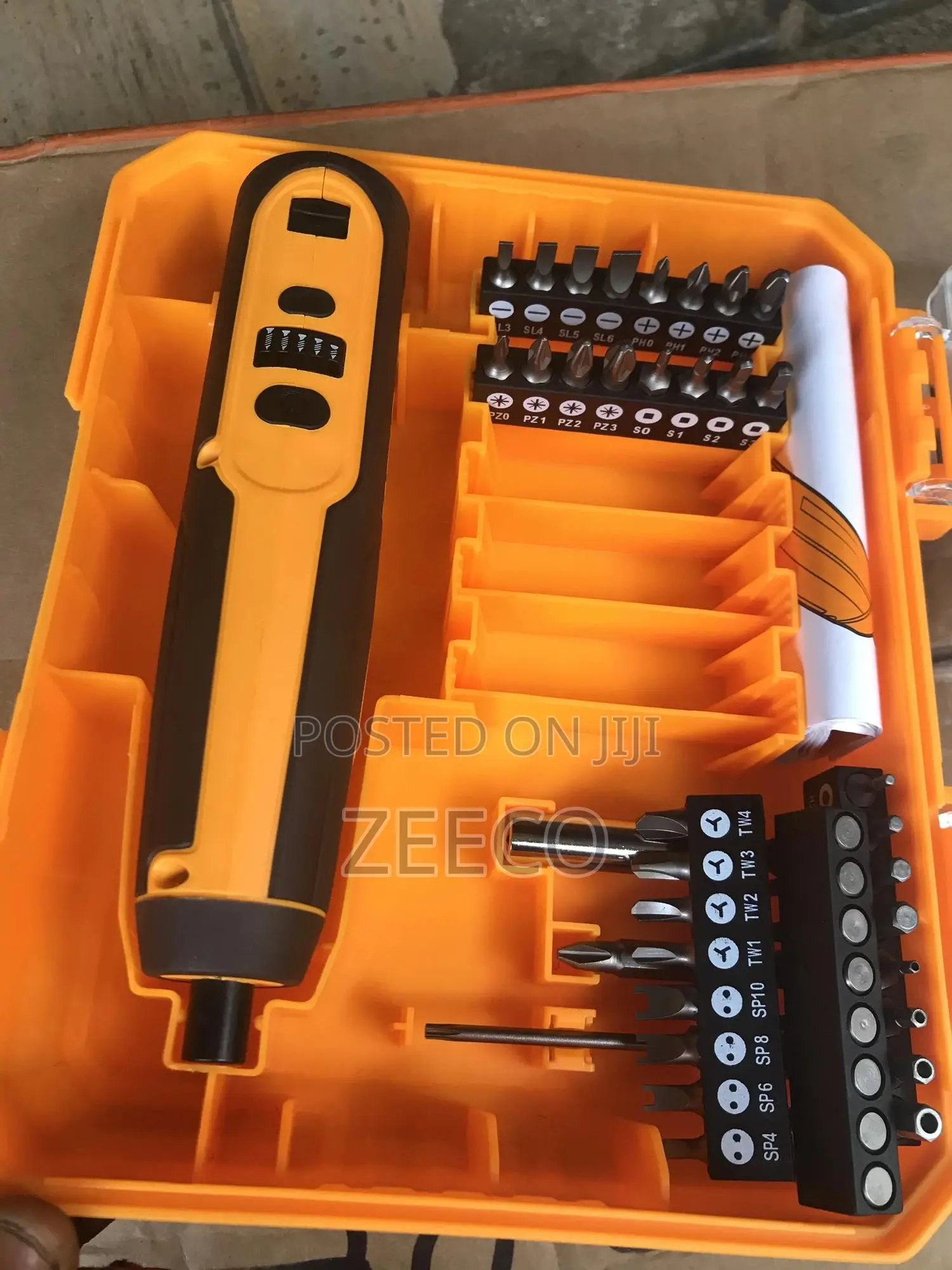 43pcs Lithium Cordless Screwdriver 4v