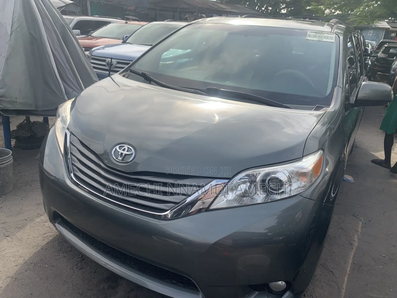 Toyota Sienna Limited AWD 7-Passenger 2013 Gray