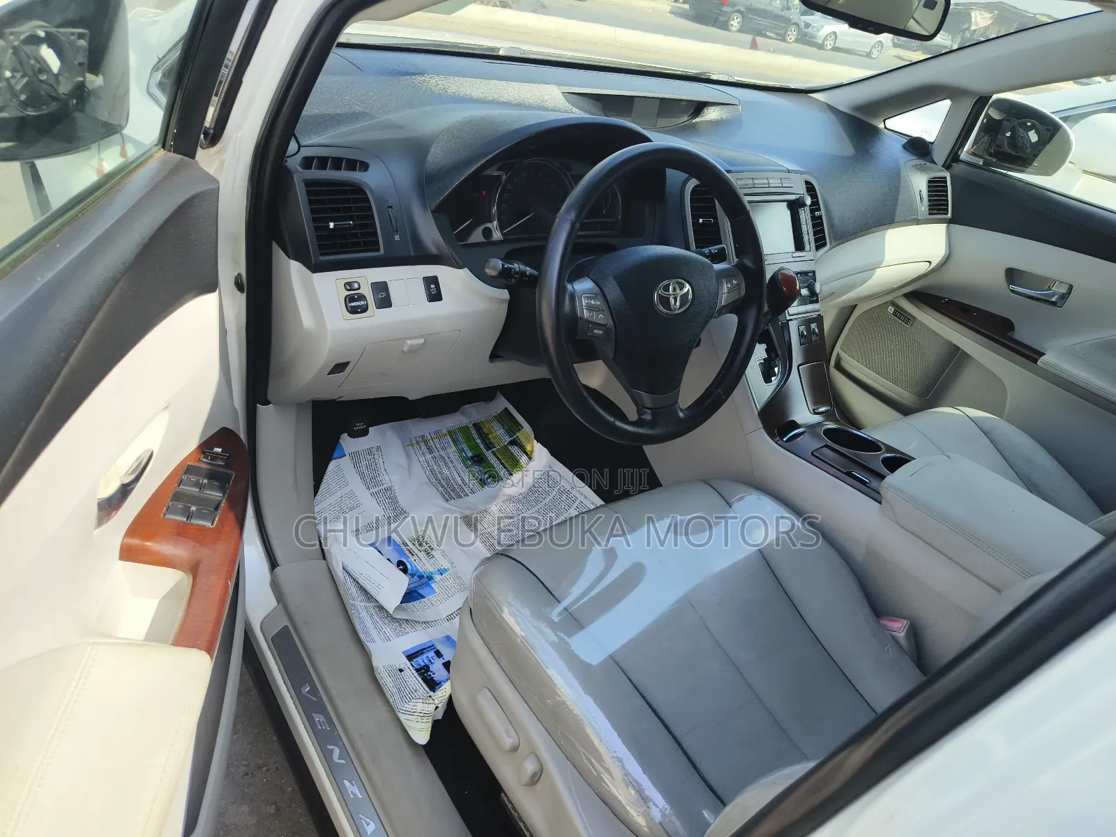 Toyota Venza V6 AWD 2012 White