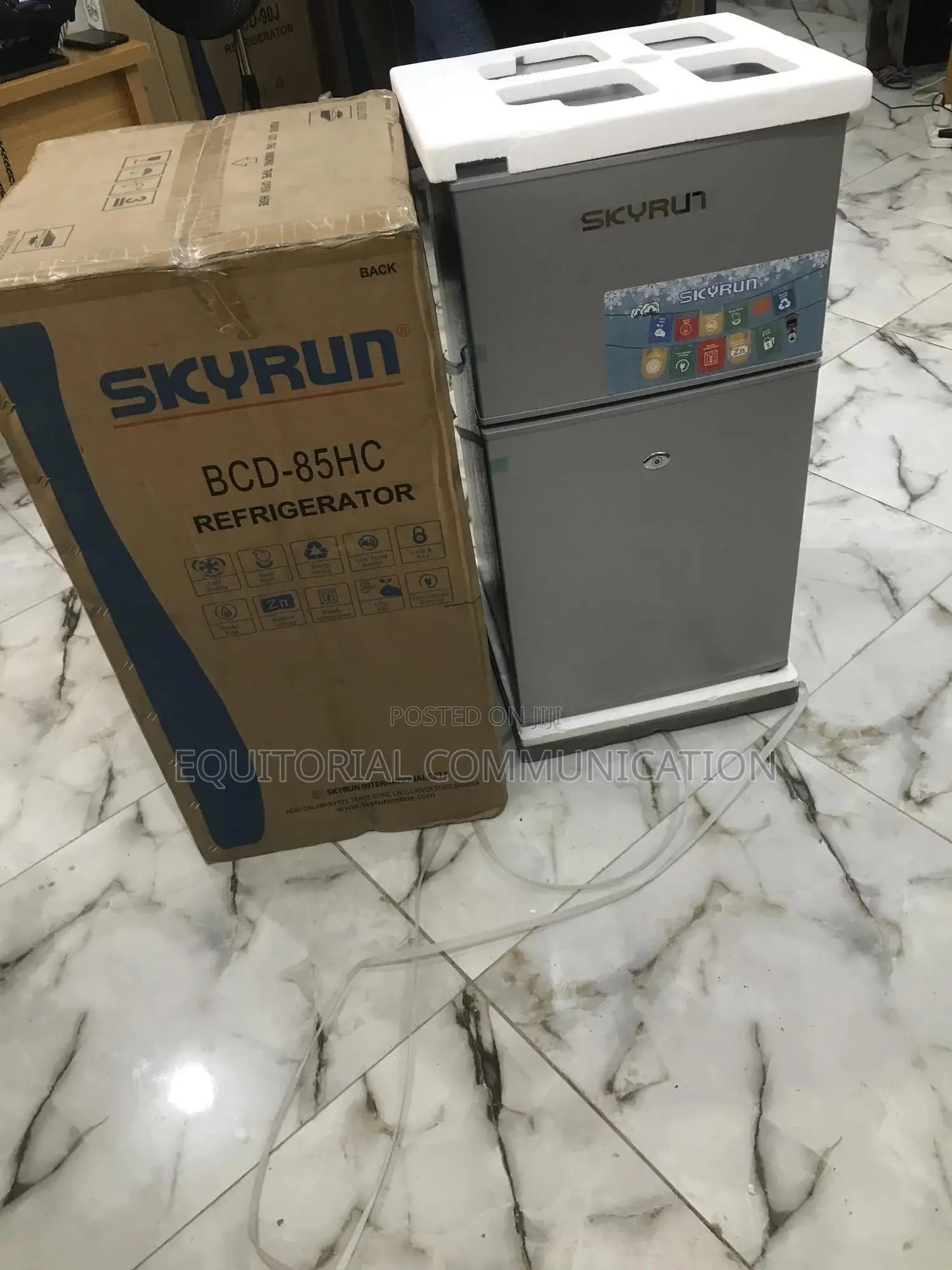 70 Litres Skyrun Double Door Refrigerator (Bcd-85hc)