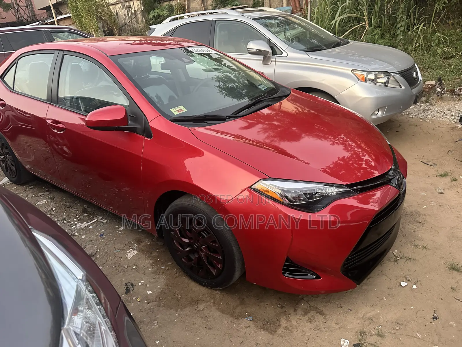 Toyota Corolla LE ECO 4dr Sedan (1.8L 4cyl CVT) 2017 Red