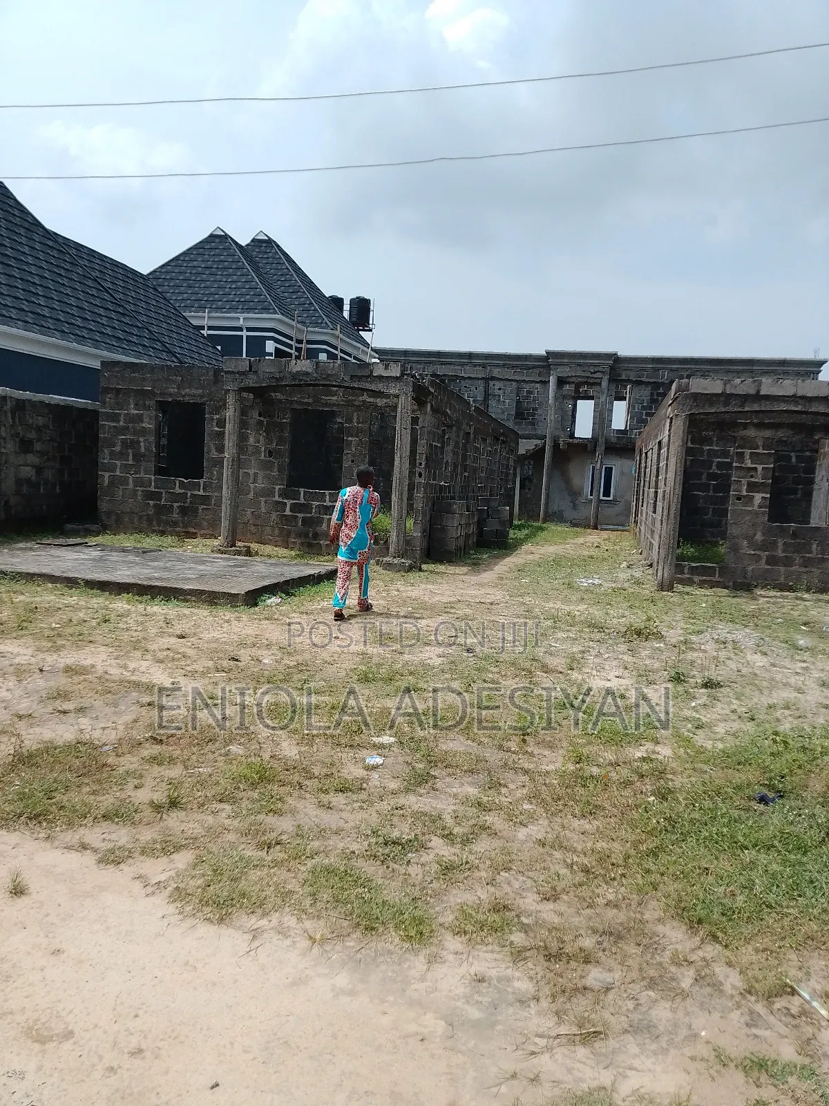 12bdrm Block of Flats in Ikorodu Bomoku Oku, Igbogbo for sale