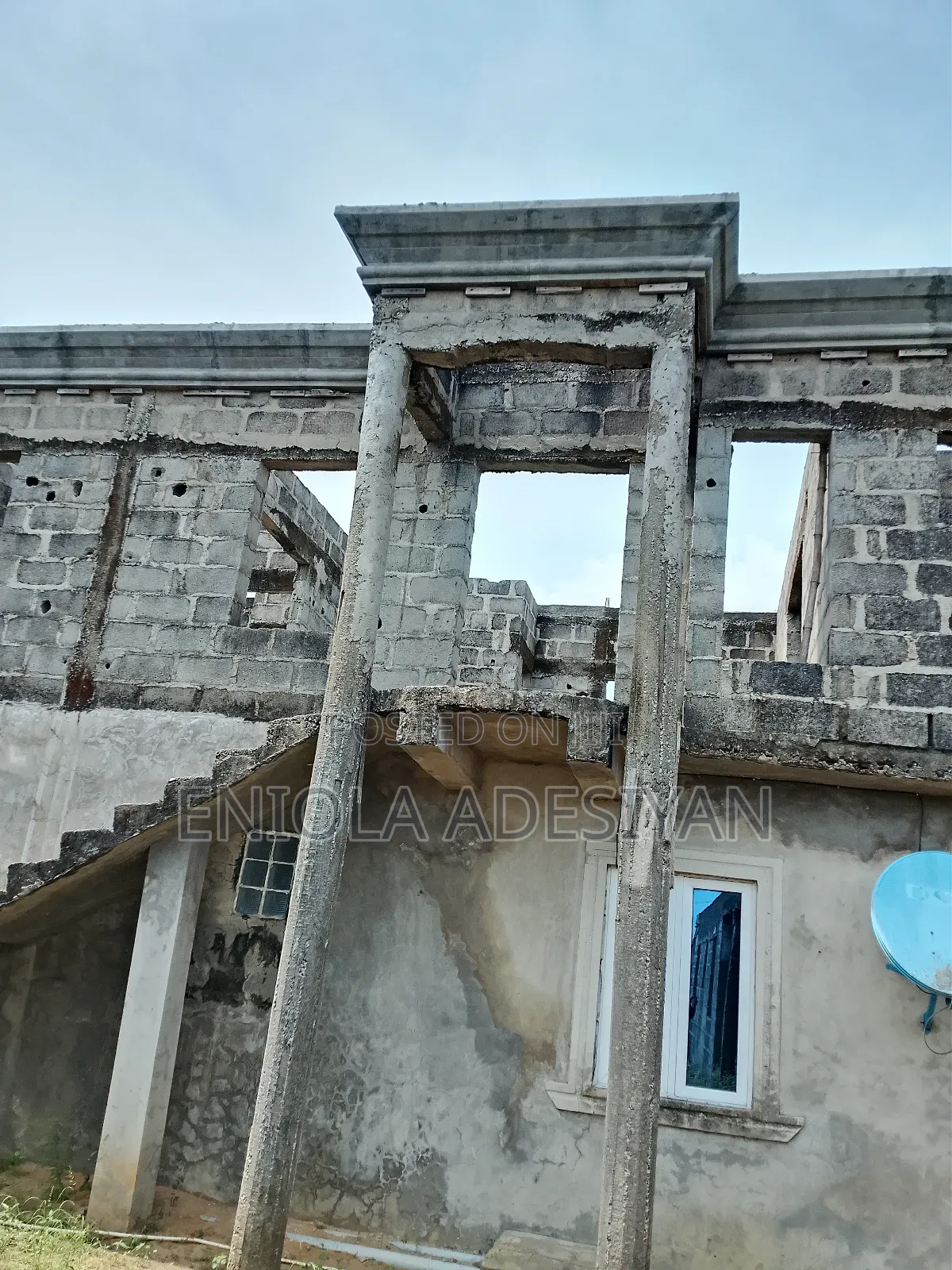 12bdrm Block of Flats in Ikorodu Bomoku Oku, Igbogbo for sale