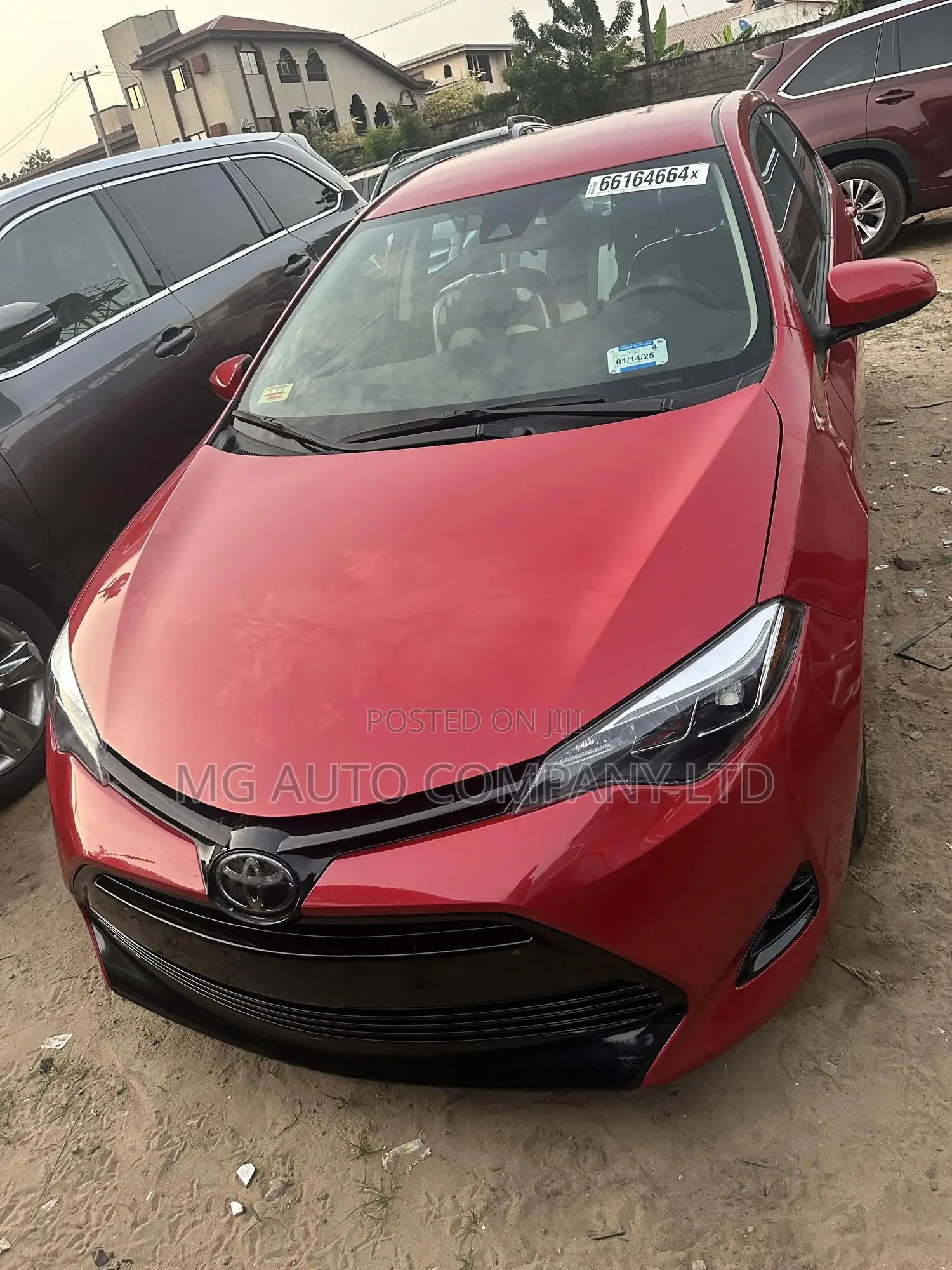 Toyota Corolla LE ECO 4dr Sedan (1.8L 4cyl CVT) 2017 Red