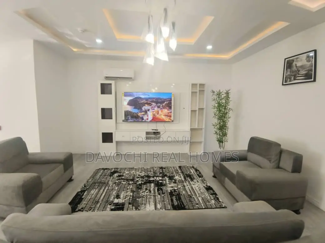New 3 Bedroom Apartment
