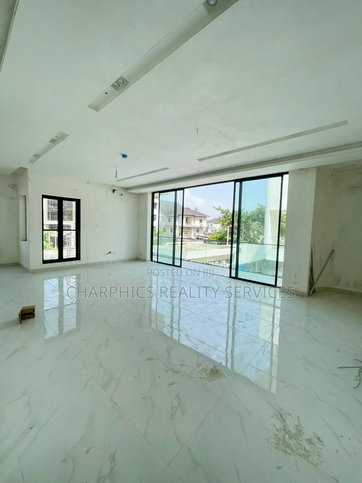 4bdrm Duplex in Ikoyi for sale