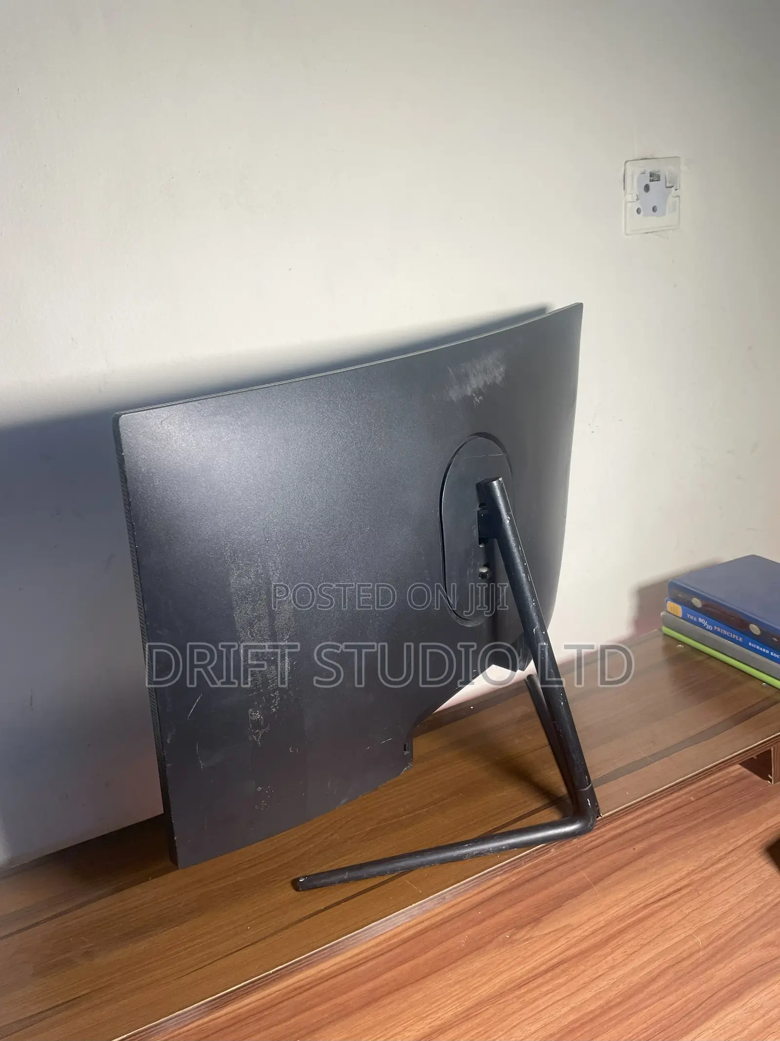 165hz 27"Curve Gaming Monitor