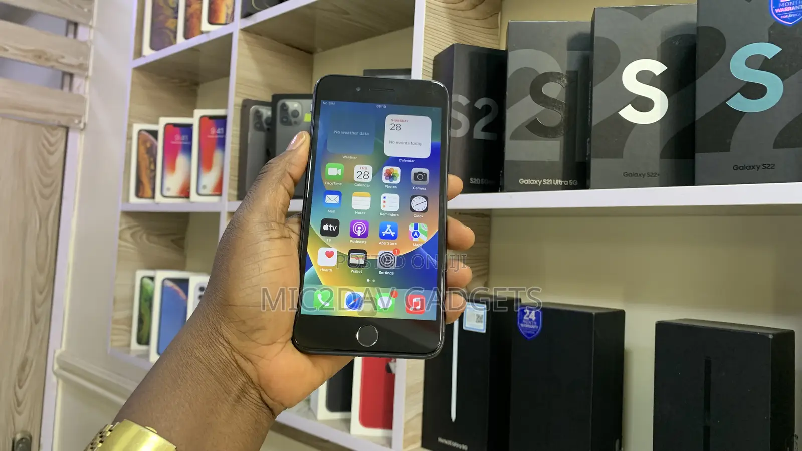 Apple iPhone 8 Plus 64 GB Black