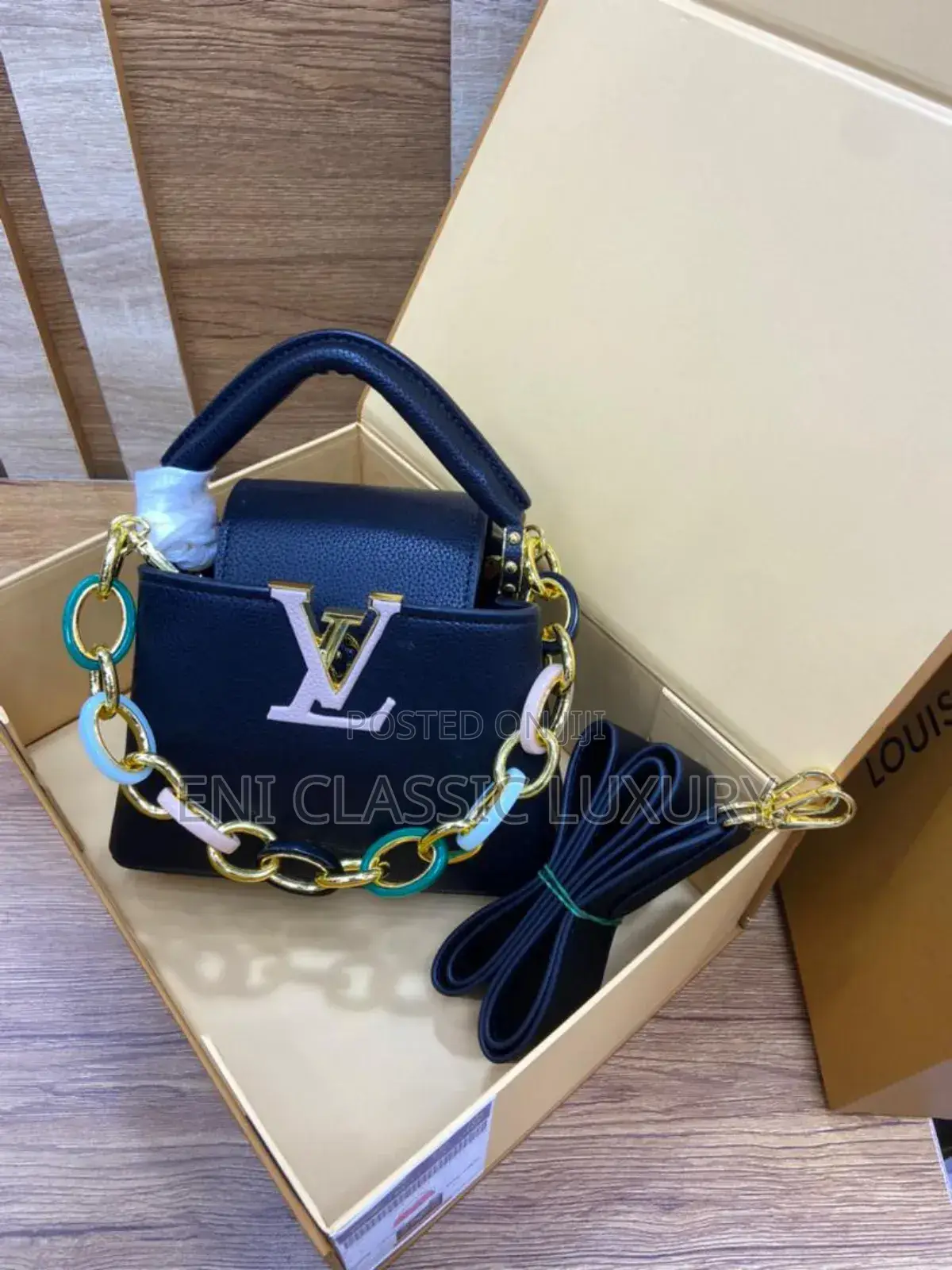 Just Unique Luxury Women Handbags Louis Vuitton Available