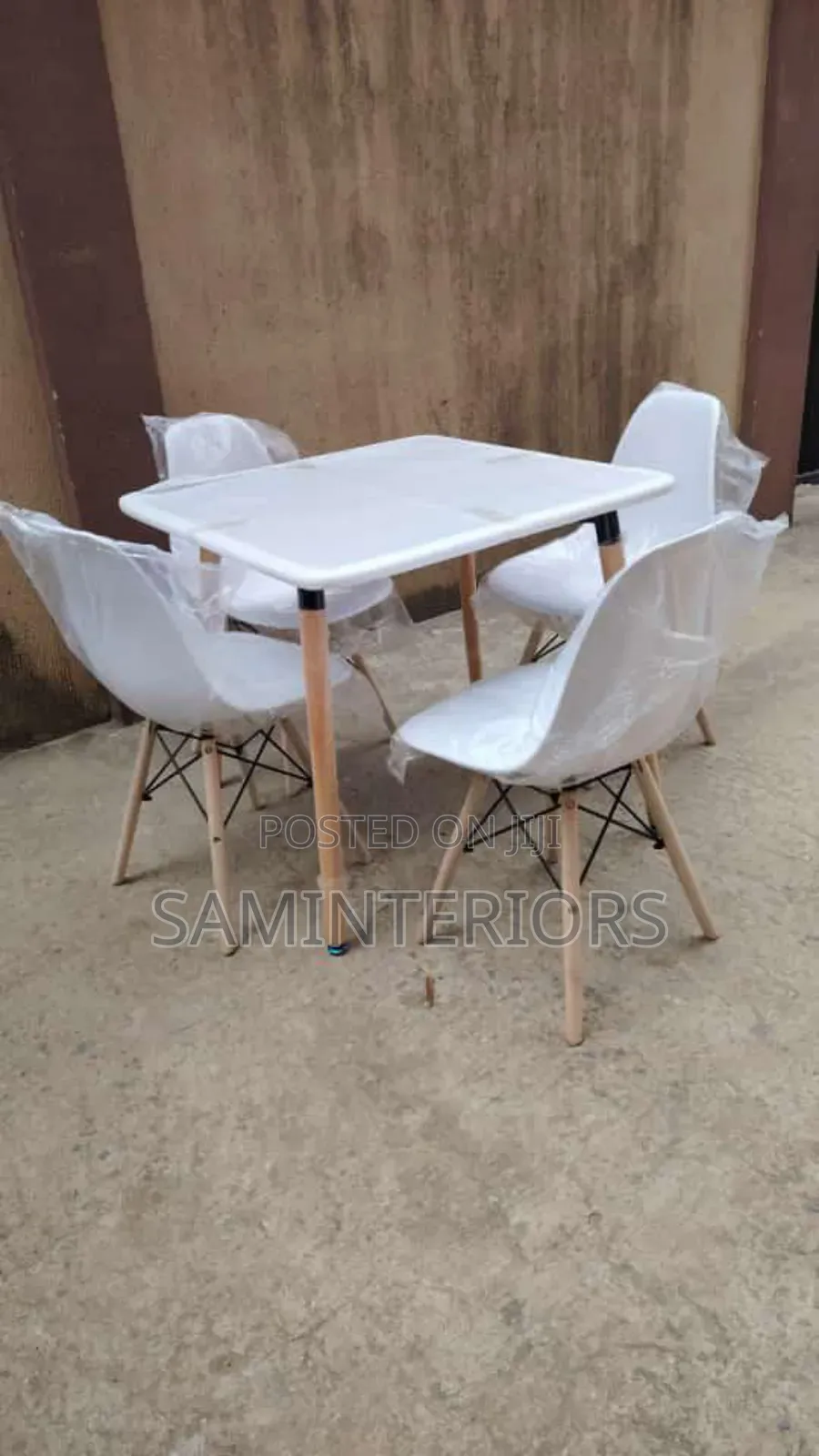 Newly Imported Wood Top Dining and Fiber Wood Leg Chair
