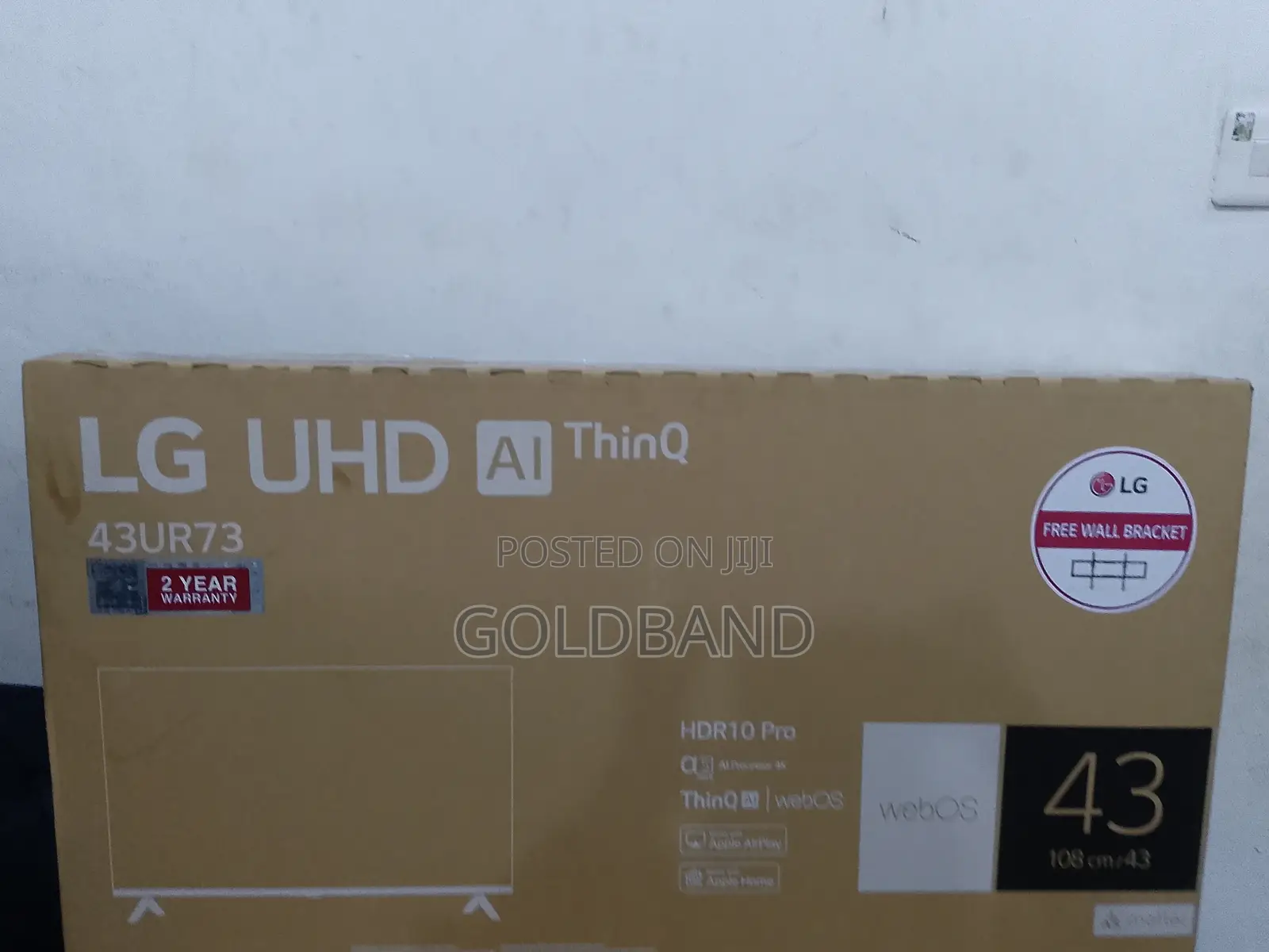 LG 43" Uhd Crystal Clear Smart TV (43ur73)