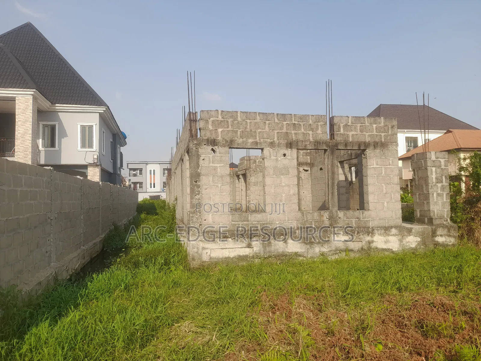 4bdrm Duplex in Ago Palace for sale