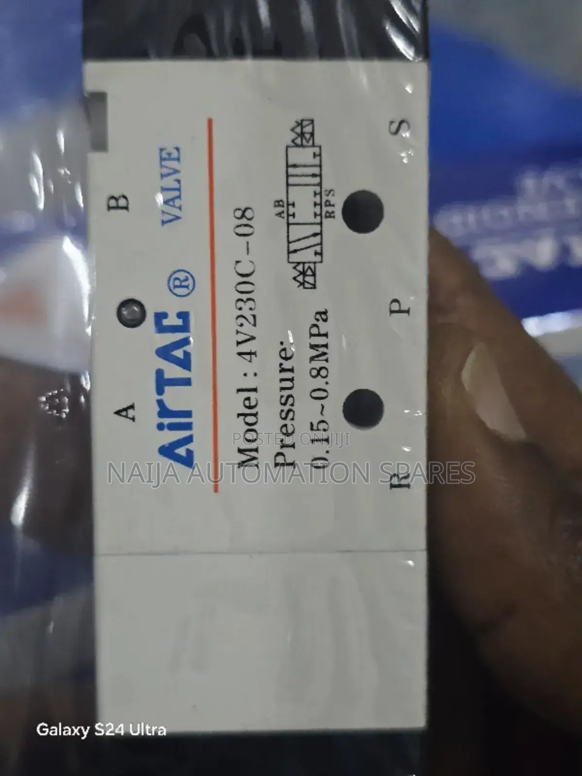 Airtac Double Solenoid Valve 5/3way | 4v230c-08