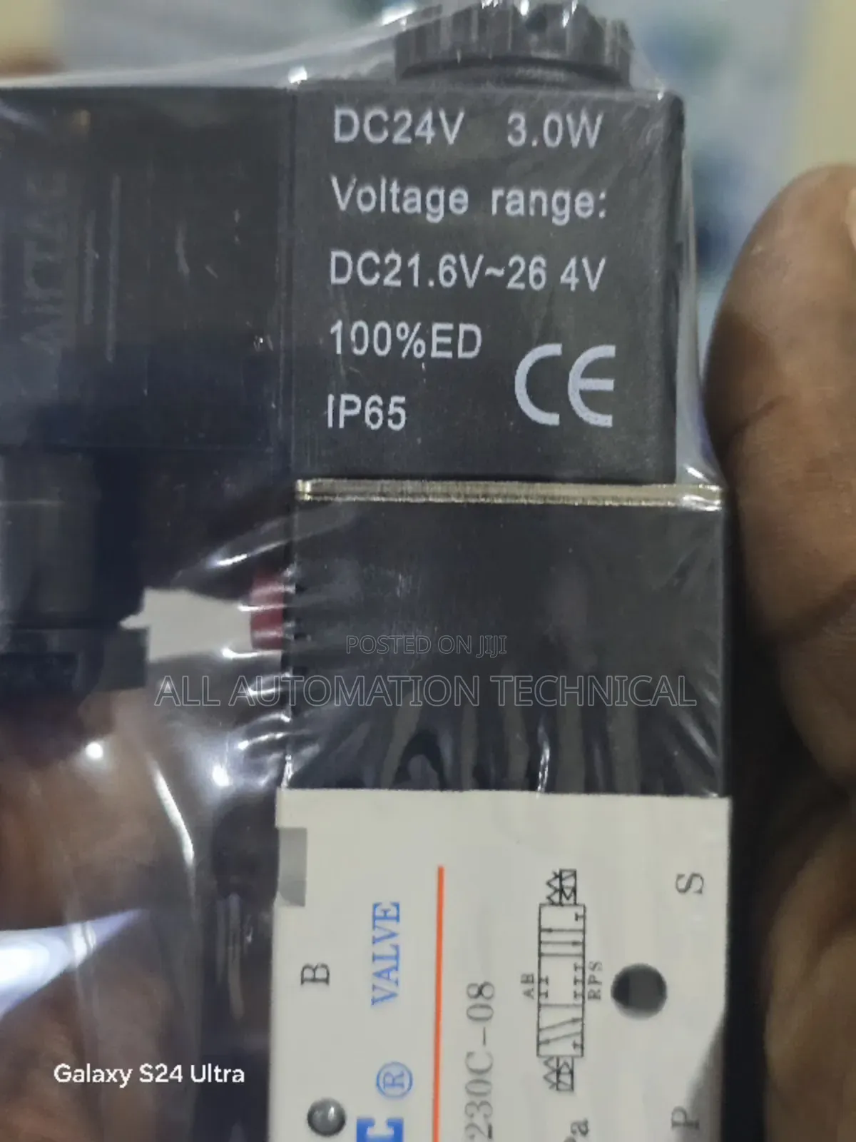 Airtac Double Solenoid Valve 5/3way | 4v230c-08