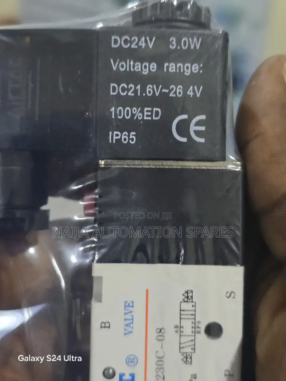 Airtac Double Solenoid Valve 5/3way | 4v230c-08