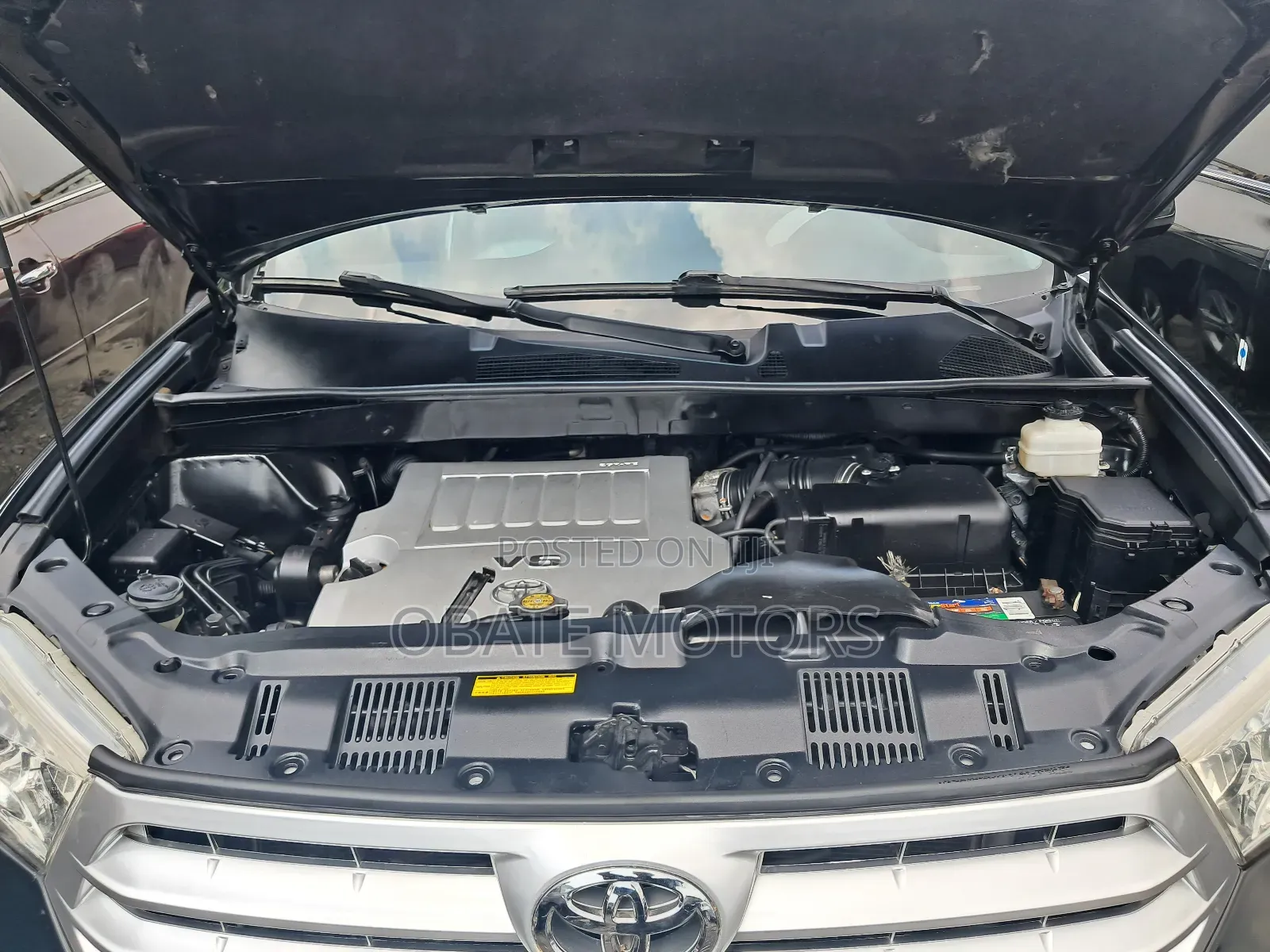 Toyota Highlander Limited 3.5l 4WD 2013 Black