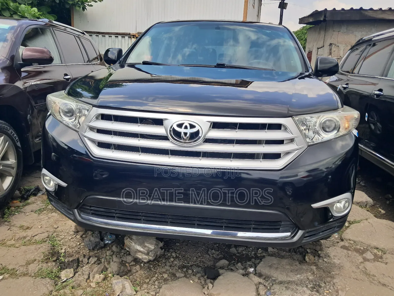 Toyota Highlander Limited 3.5l 4WD 2013 Black