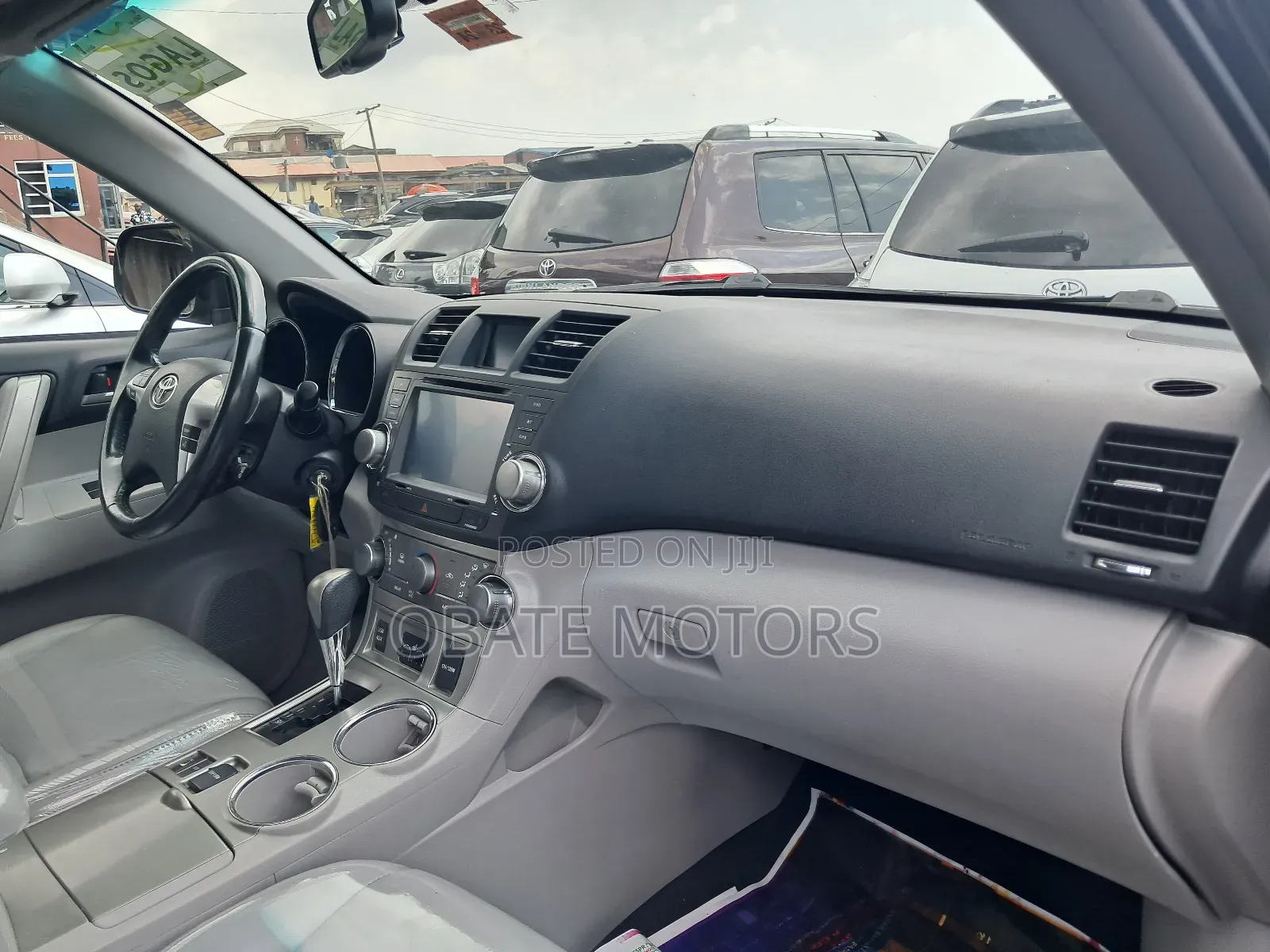 Toyota Highlander Limited 3.5l 4WD 2013 Gray