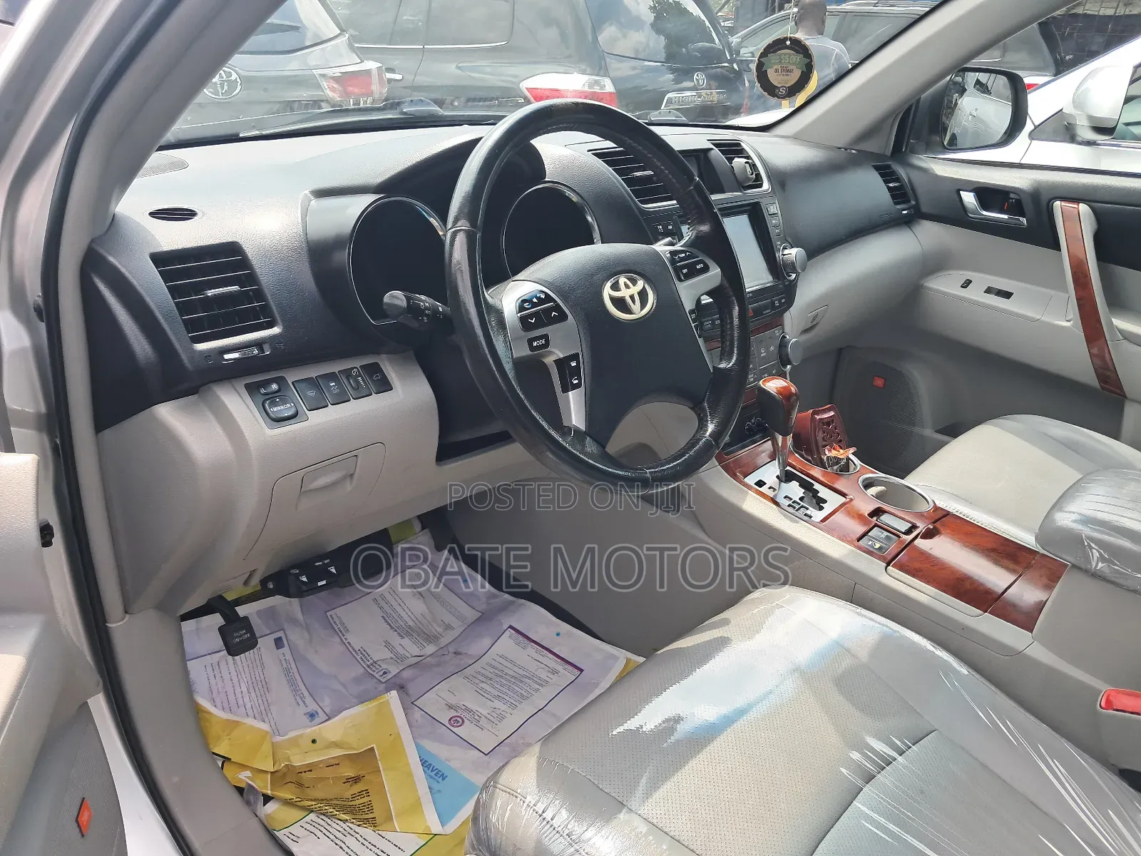 Toyota Highlander 2013 Silver
