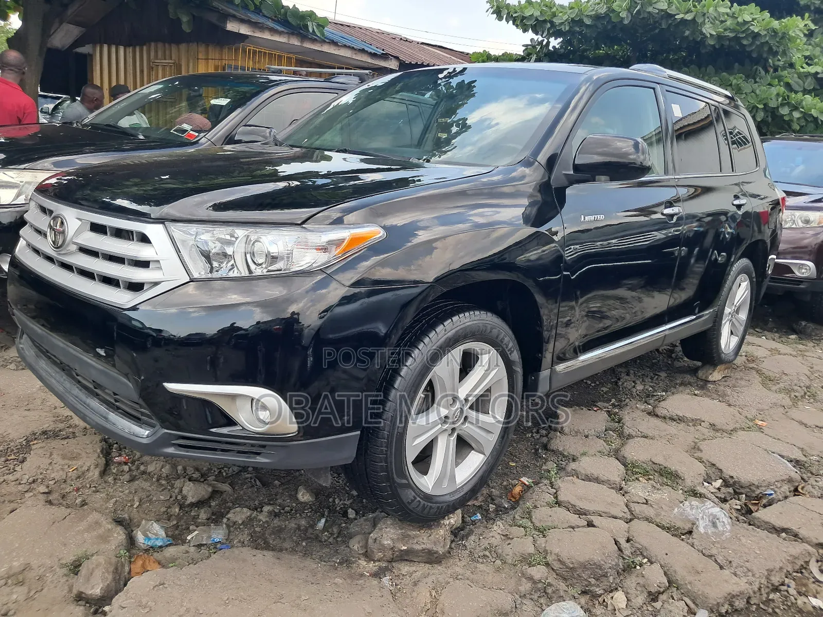 Toyota Highlander Limited 3.5l 4WD 2013 Black