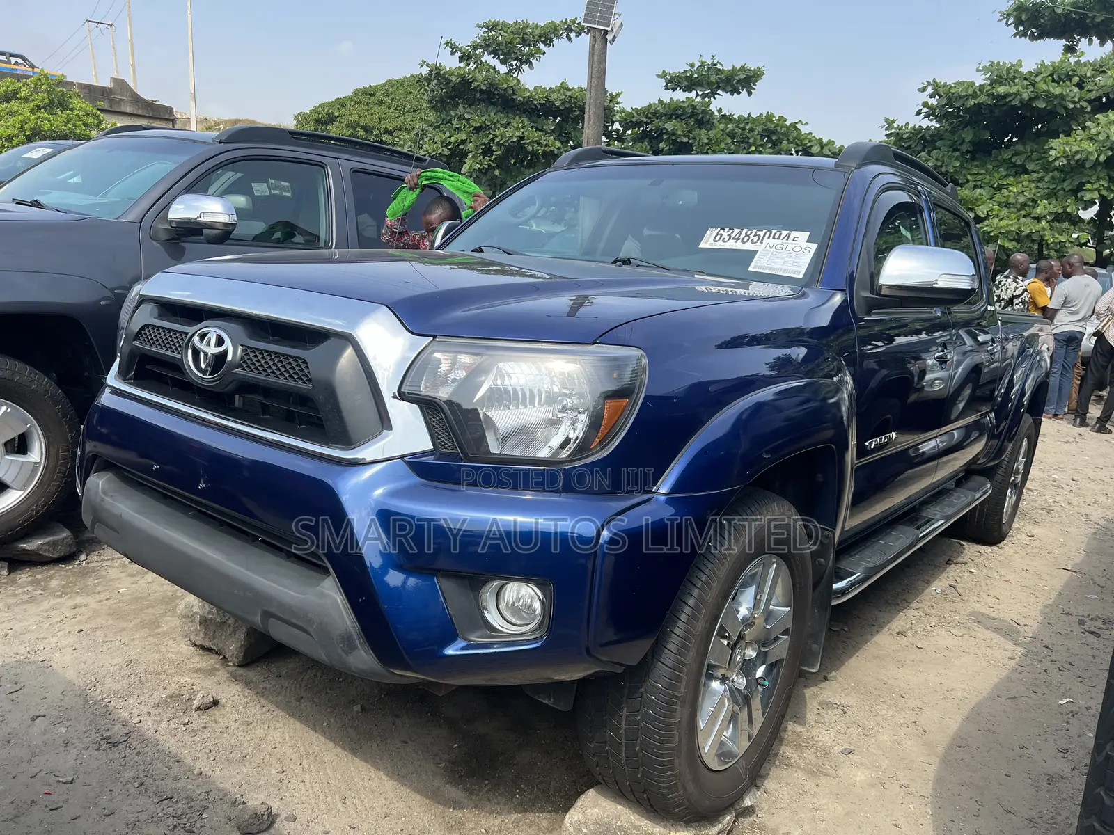 Toyota Tacoma 2015 Blue