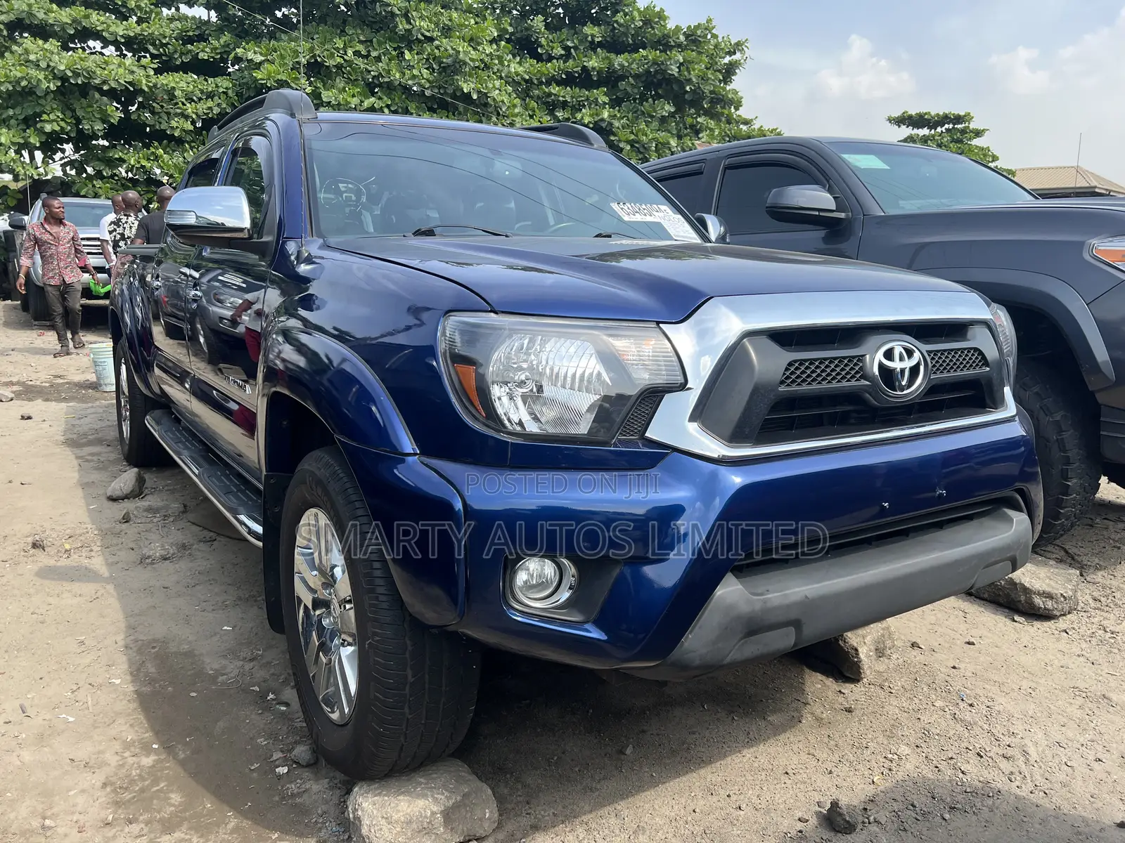 Toyota Tacoma 2015 Blue