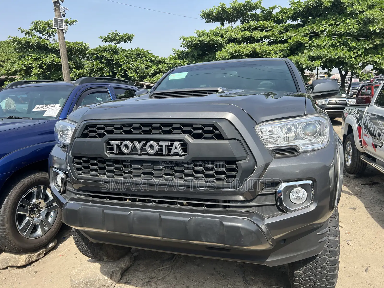 Toyota Tacoma 4dr Double Cab 2016 Black