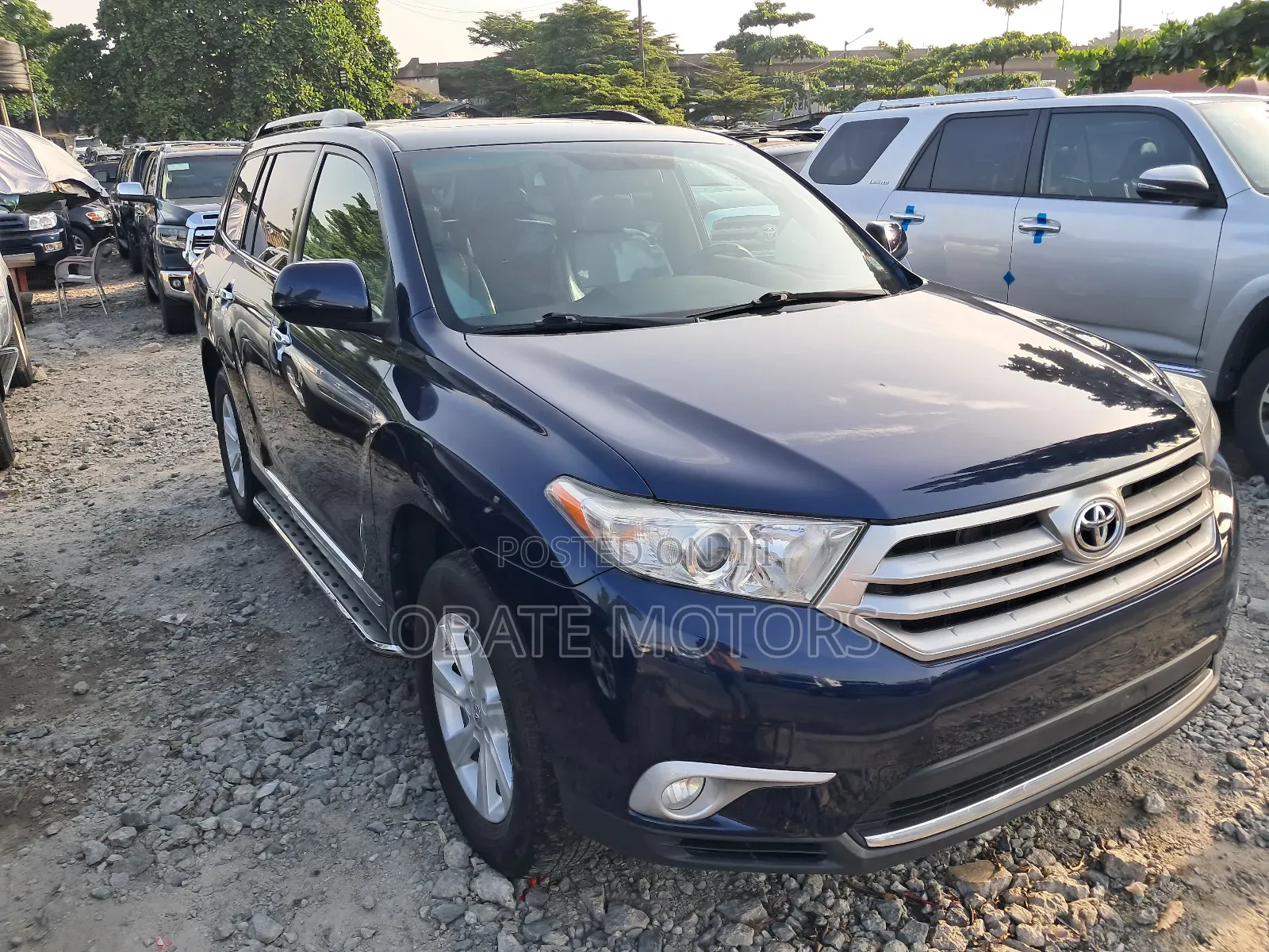 Toyota Highlander Limited 3.5l 4WD 2013 Blue