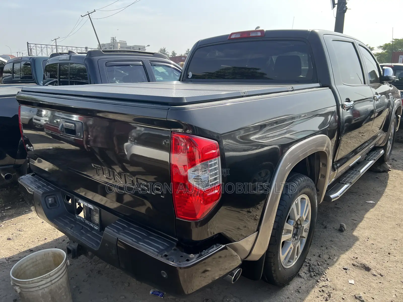 Toyota Tundra 2018 Brown