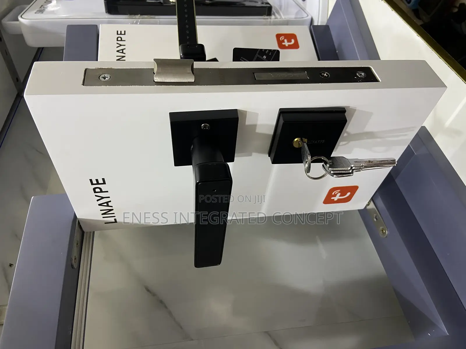 2025 Series High Quality Luxury Smart Handle Lever Lock