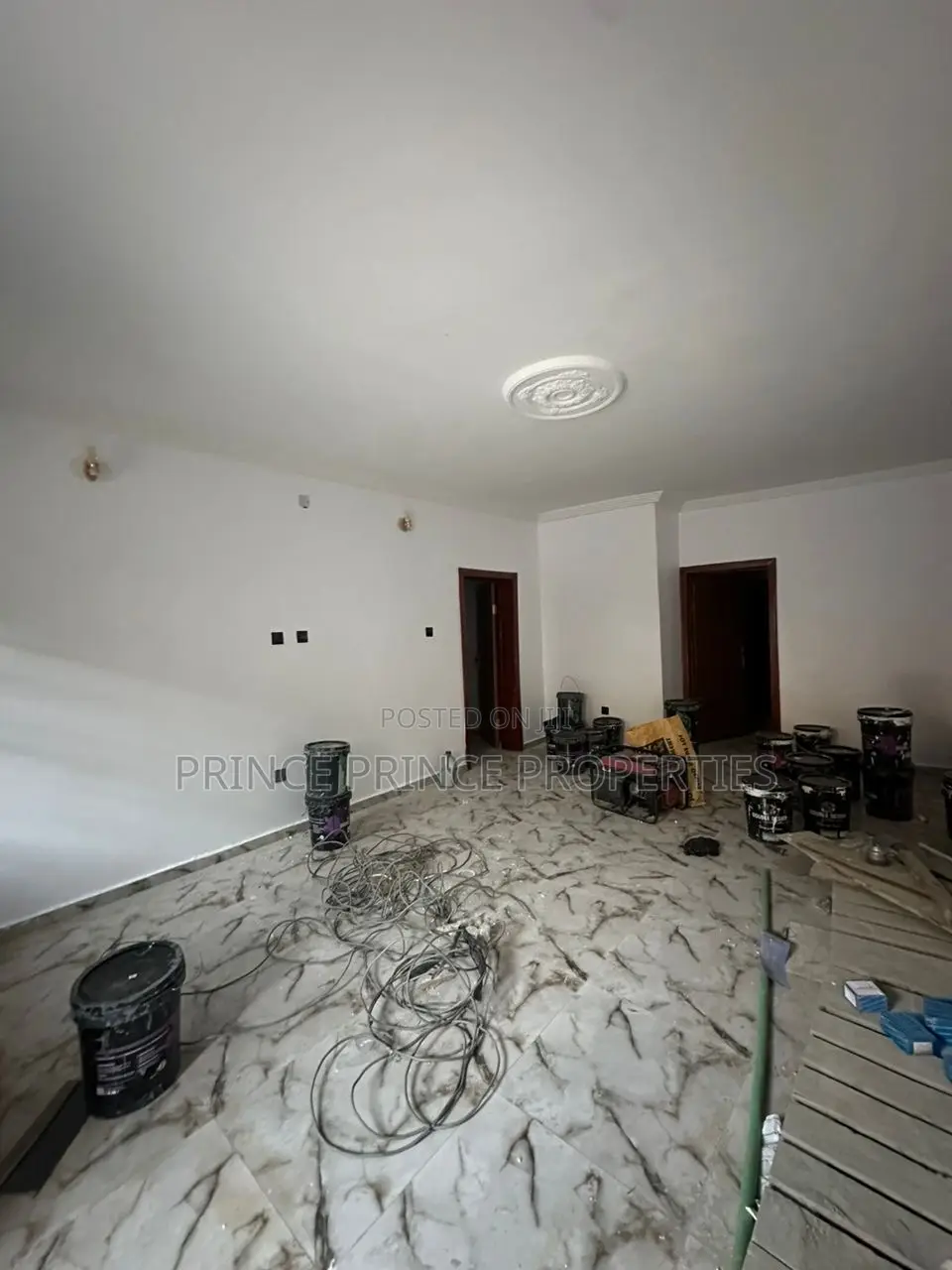 Furnished 2bdrm Block of Flats in Surulere for rent
