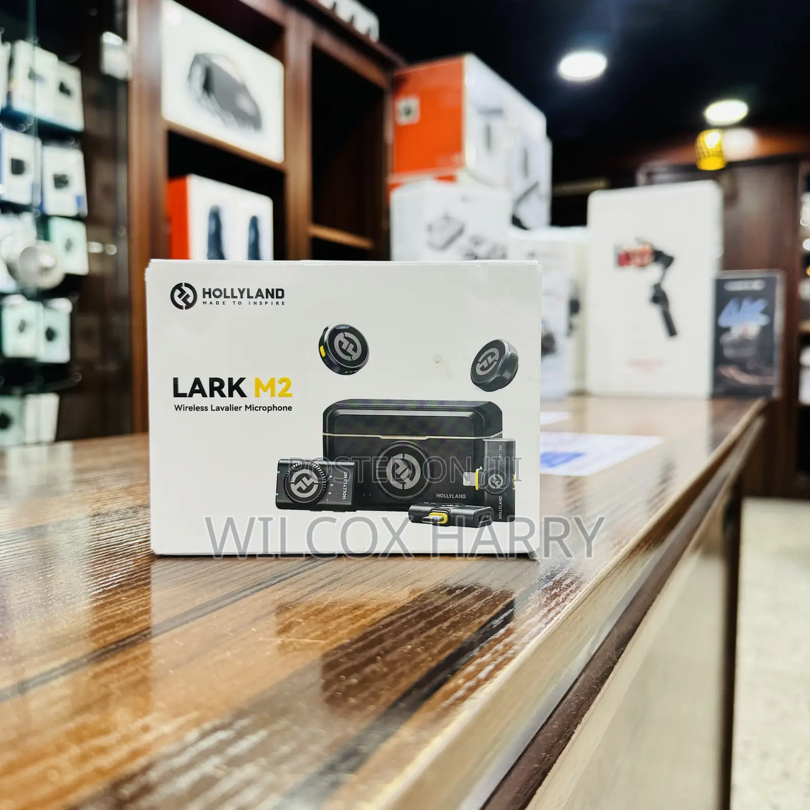 Hollyland Lark M2 - Wireless Lavalier Microphone