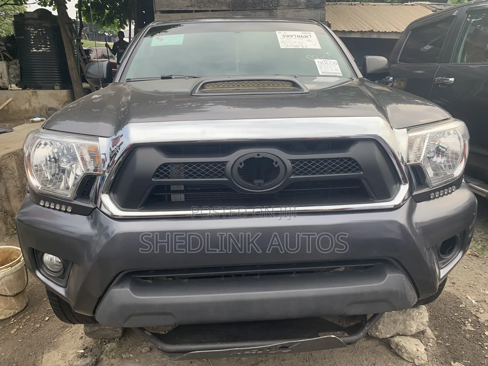 Toyota Tacoma 2015 Gray