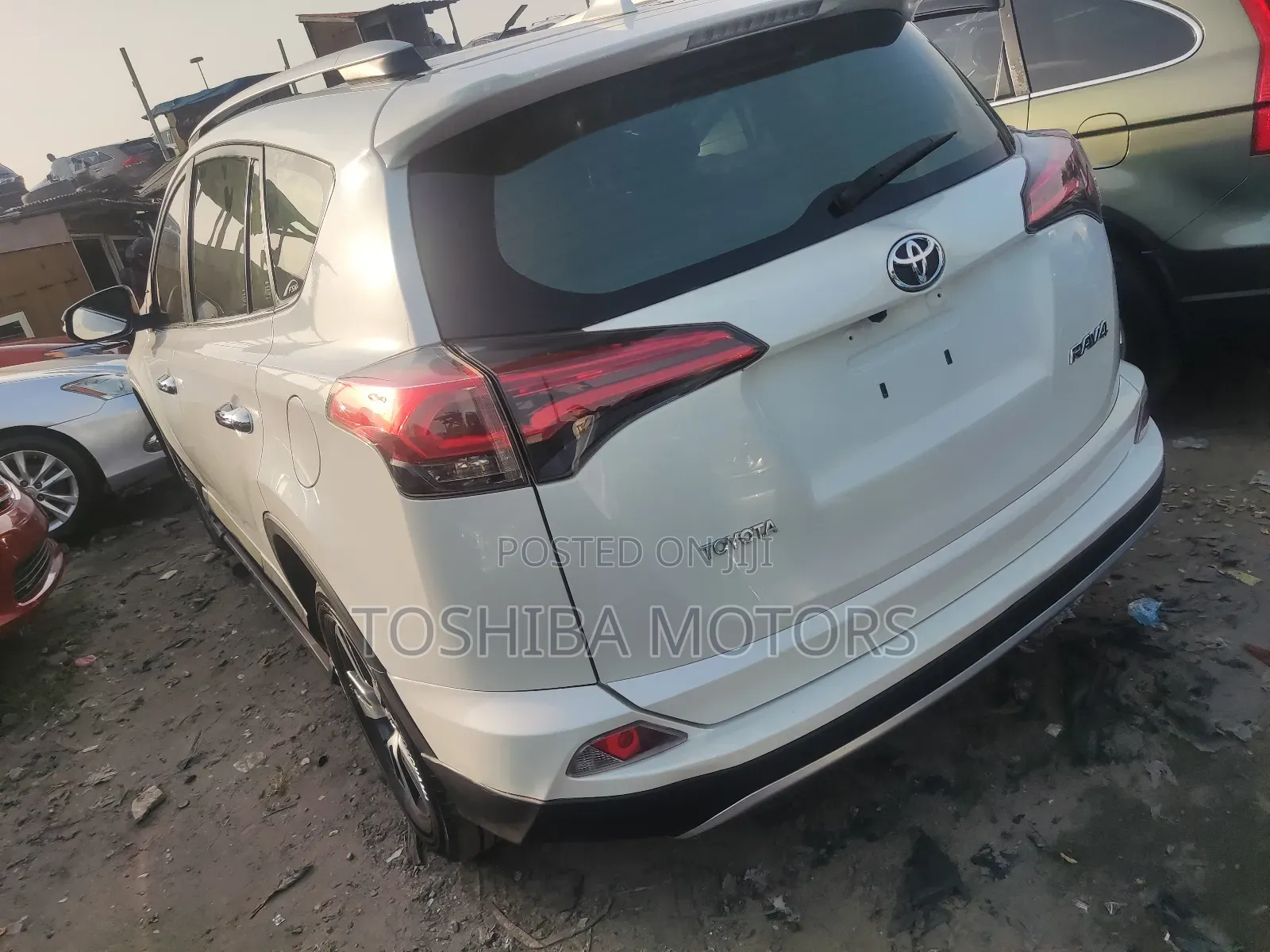 Toyota RAV4 2018 White