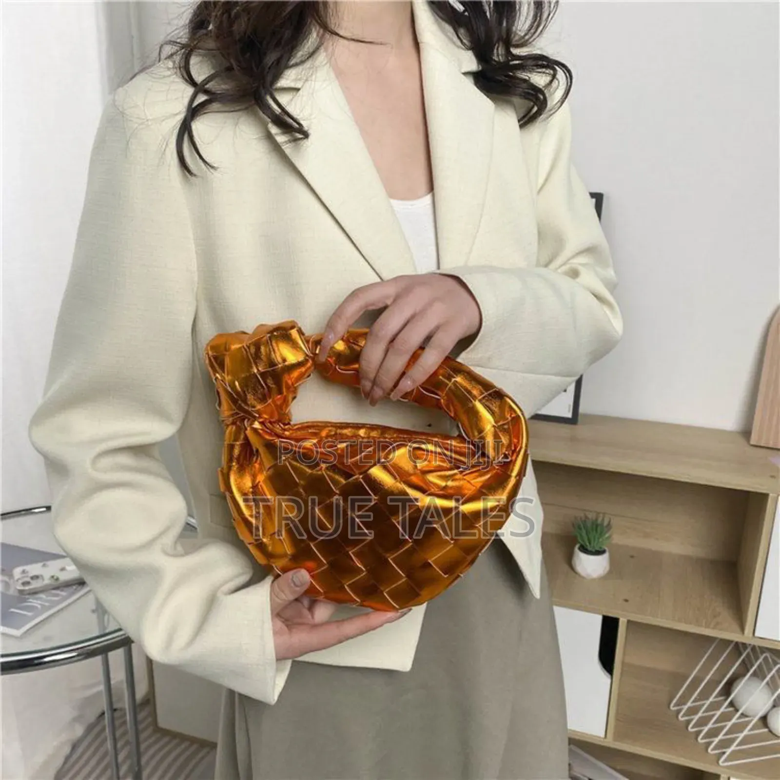 Ladies Metallic Woven Sleek Purse Handbags
