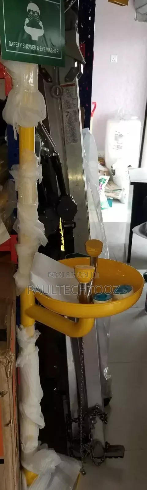 Eyewash Shower