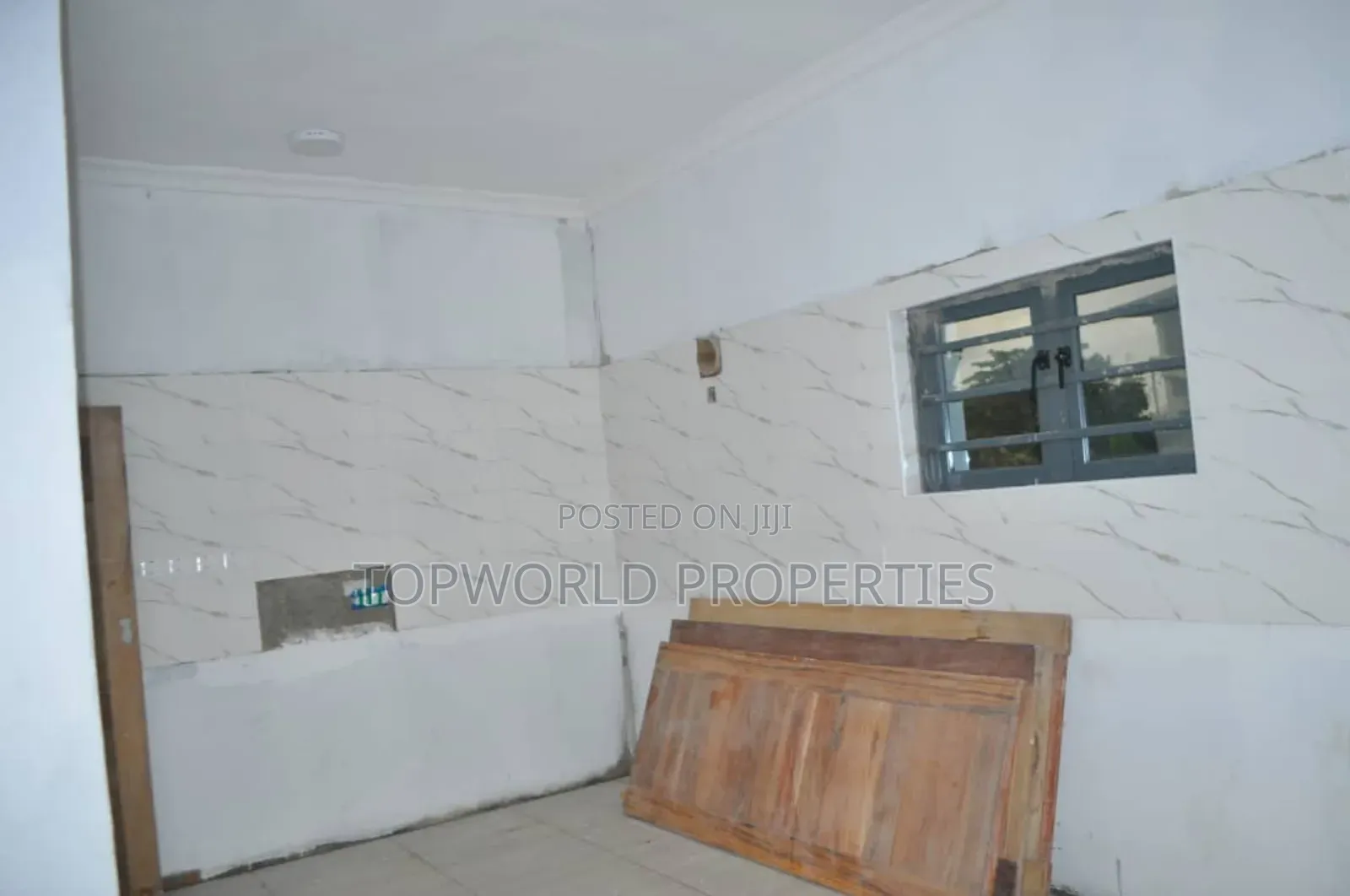 5bdrm Duplex In Adeniyi Jones Ikeja For Sale