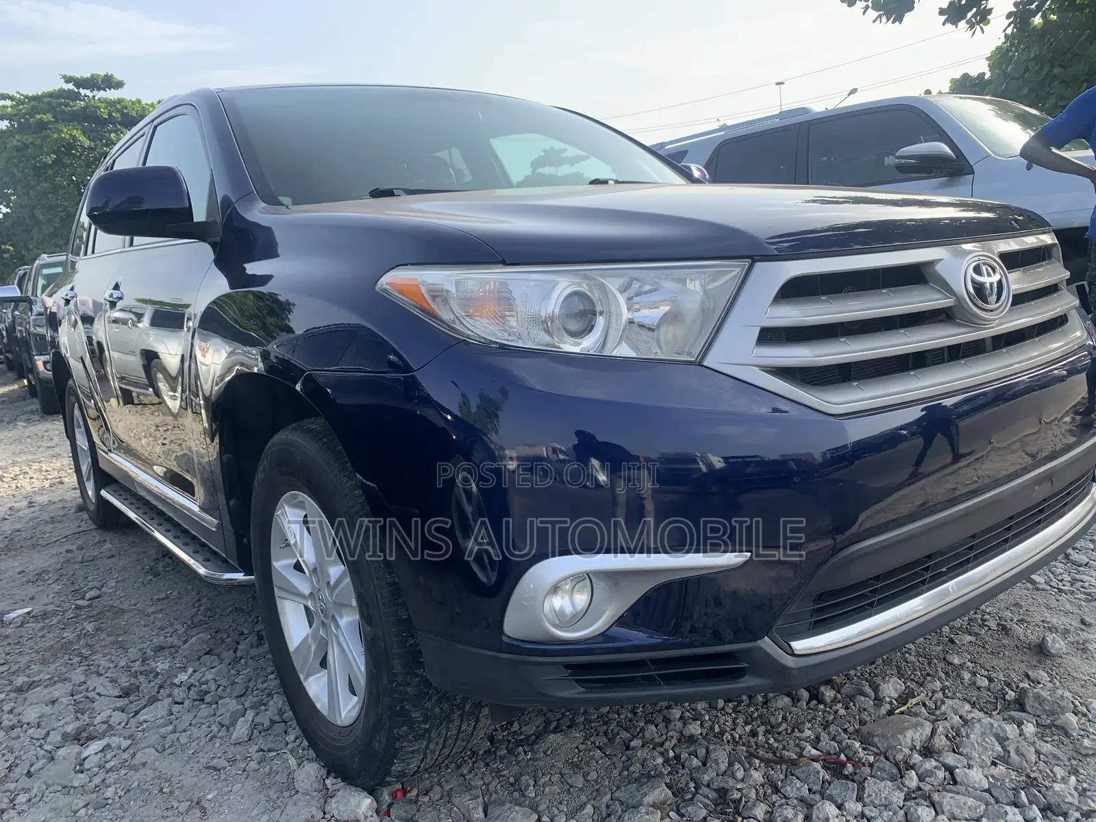 Toyota Highlander Limited 3.5l 4WD 2013 Blue