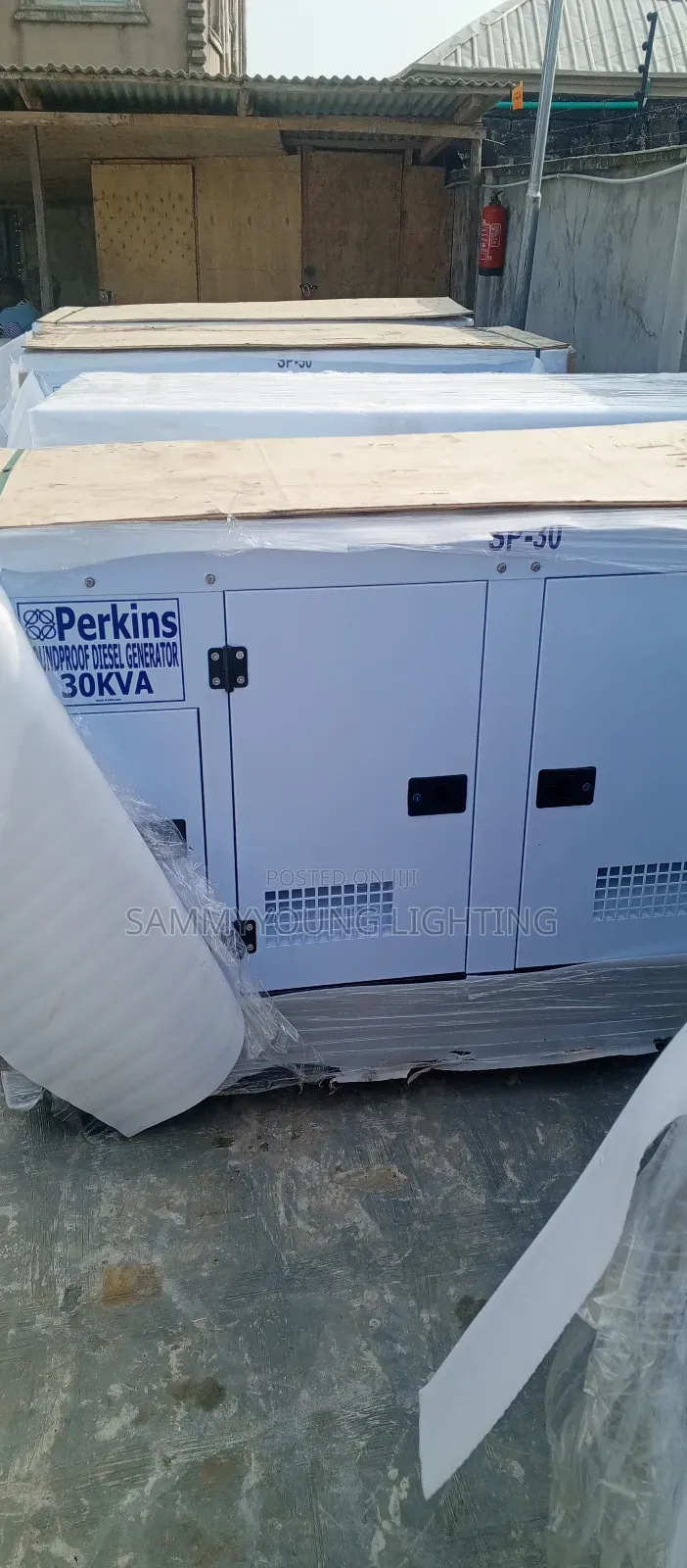 Perkins England 30KVA Soundproof Diesel Generator